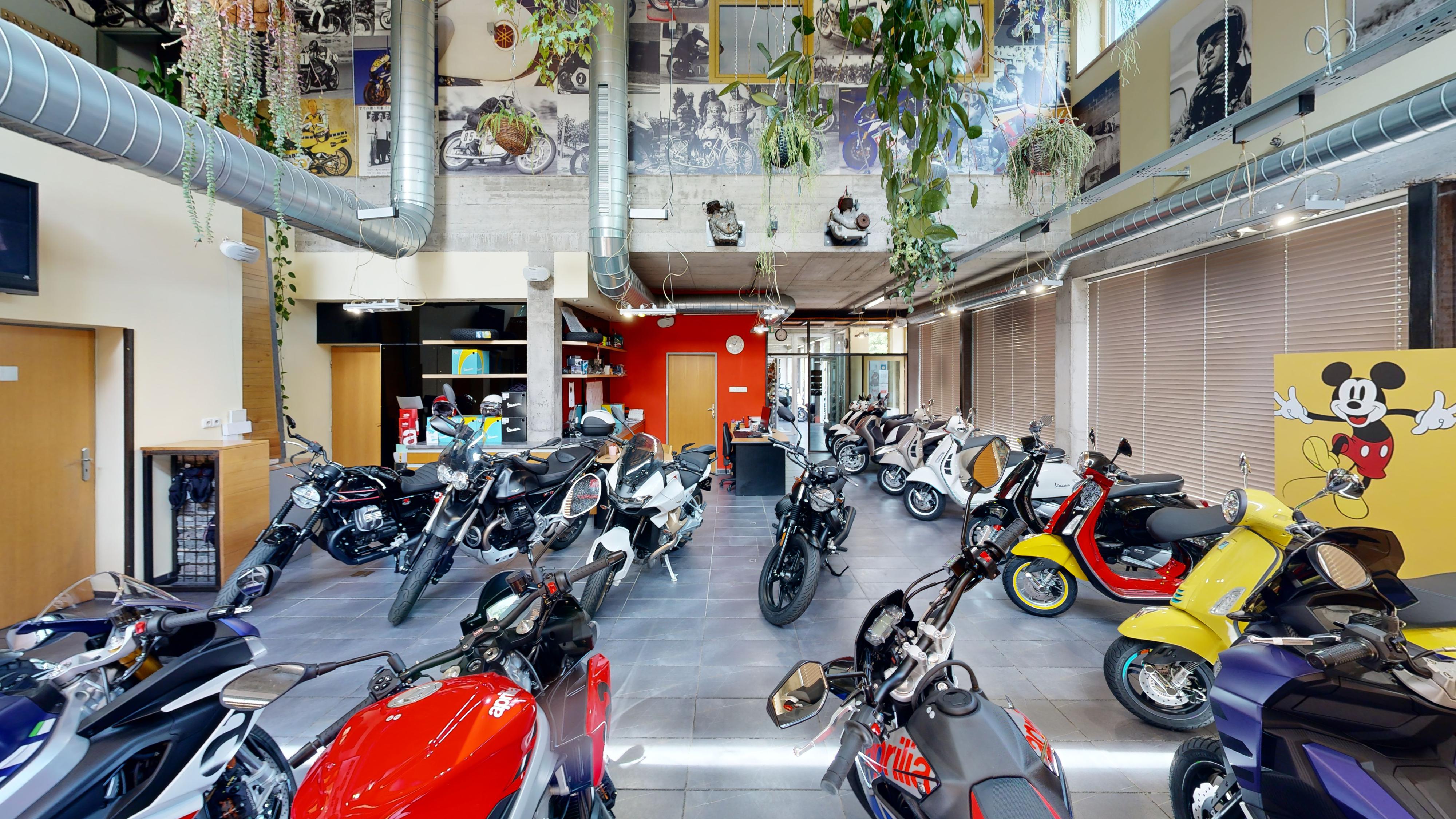 Investom-moto foto 2