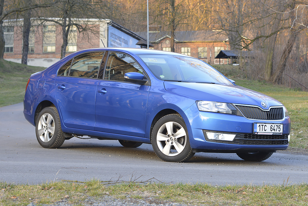 Pronájem vozu Škoda Rapid v automatu