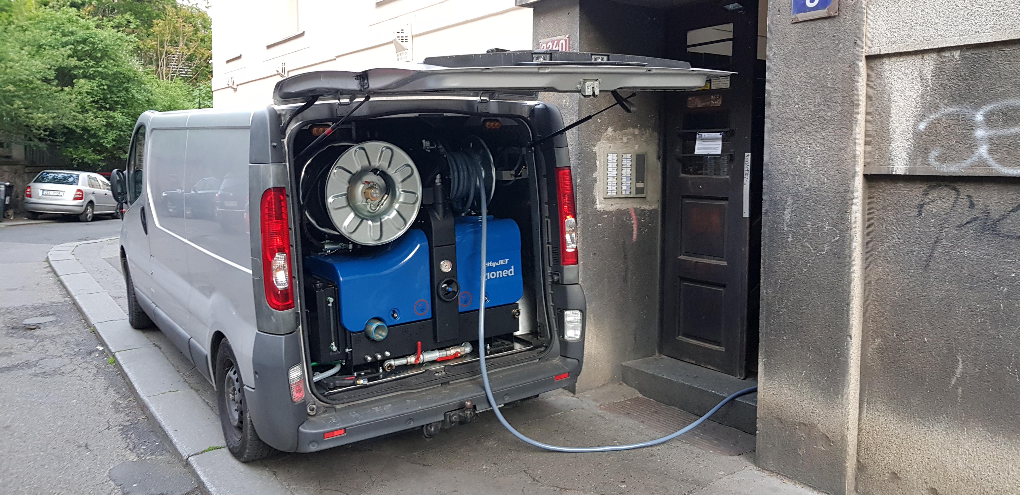 Donerios s.r.o. - Čištění kanalizace 24/7 foto 2