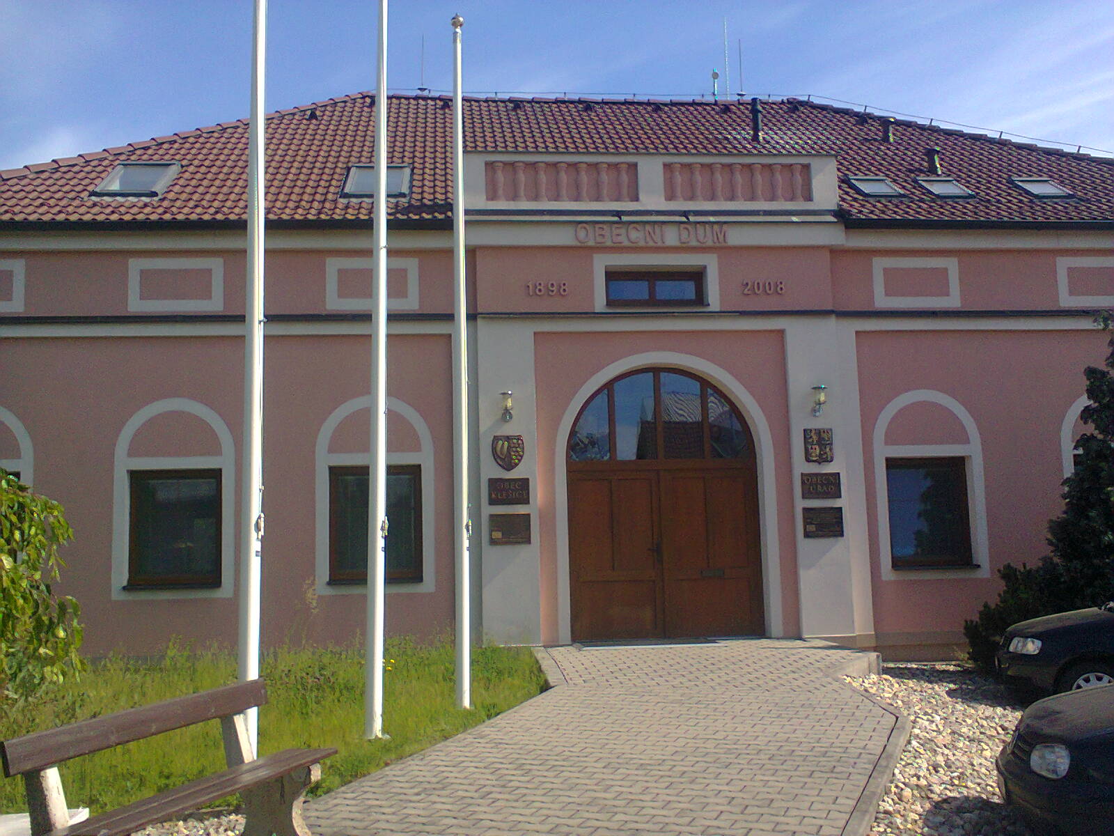 Klešice - obecní úřad foto 3