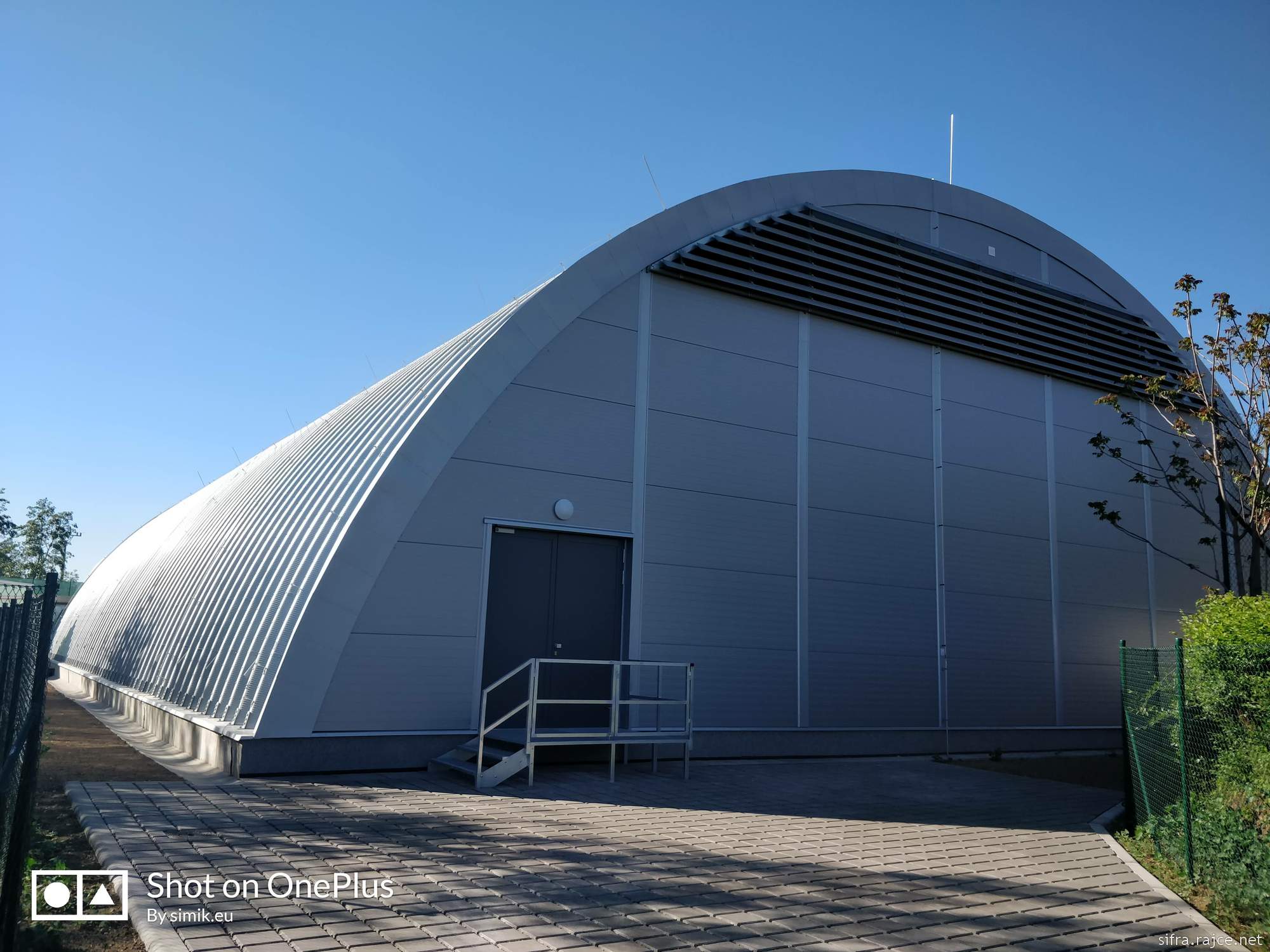 Sportovní hala Hodonice foto 2