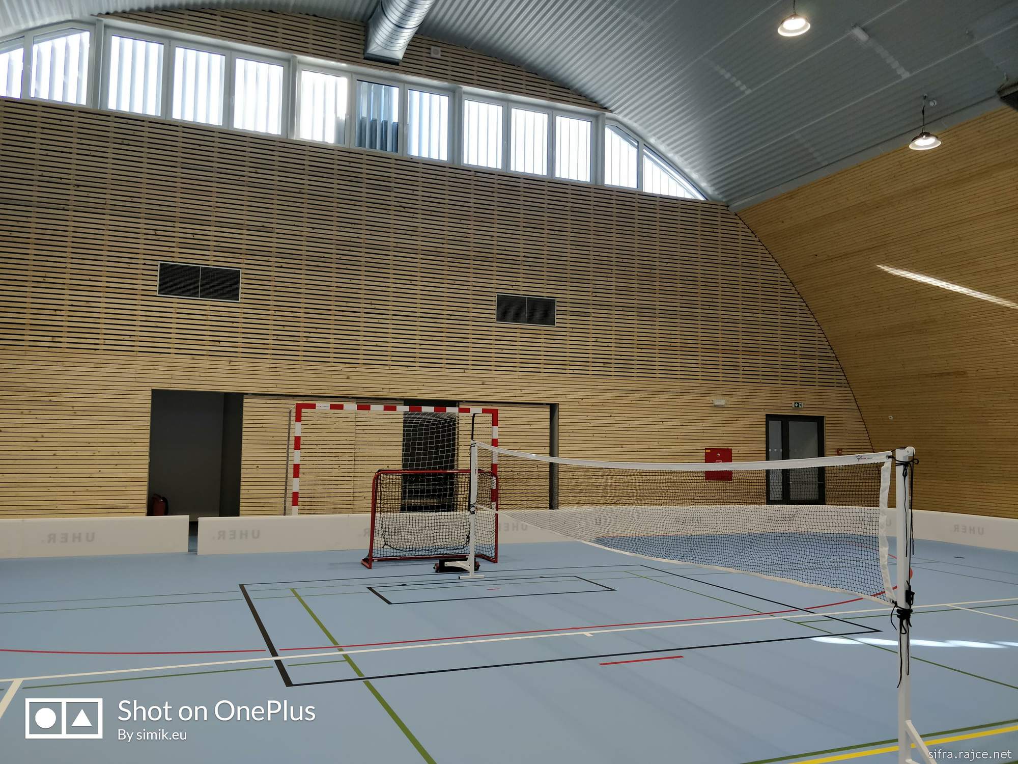 Sportovní hala Hodonice foto 6