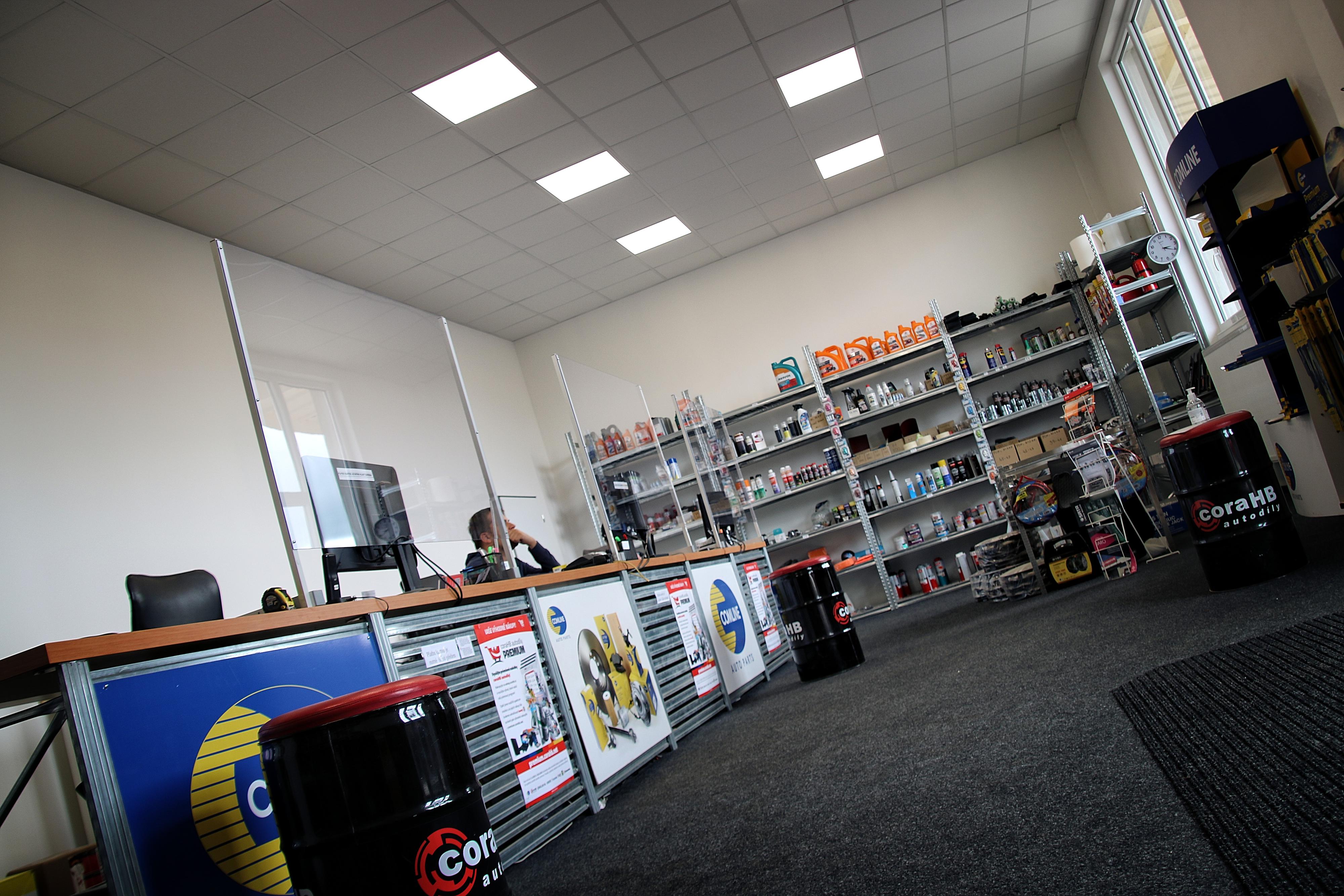 coraHB autodíly s.r.o. foto 4