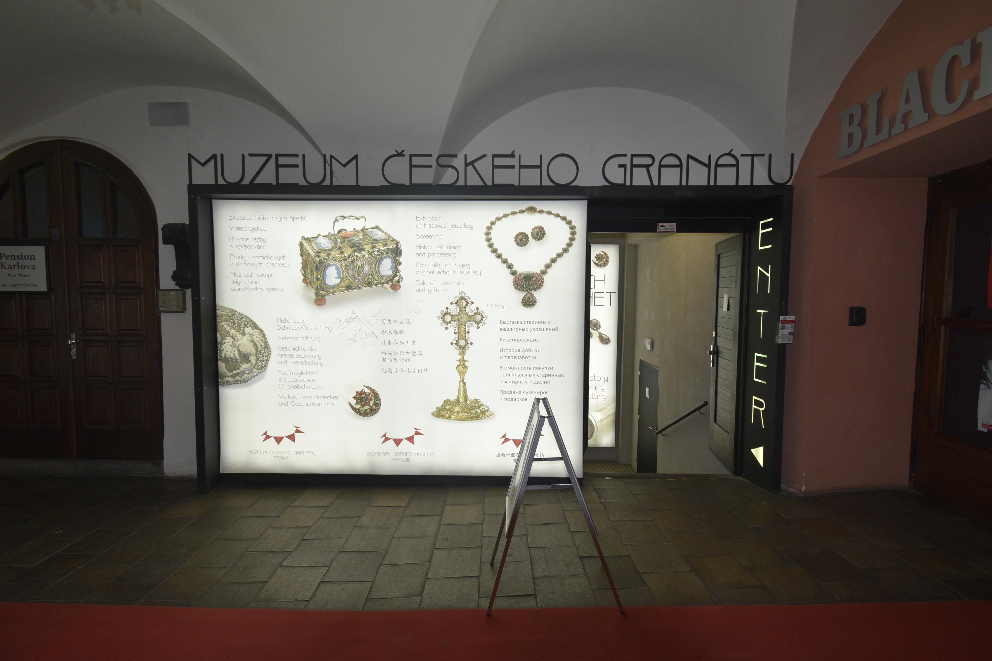 Muzeum českého granátu Praha foto 6
