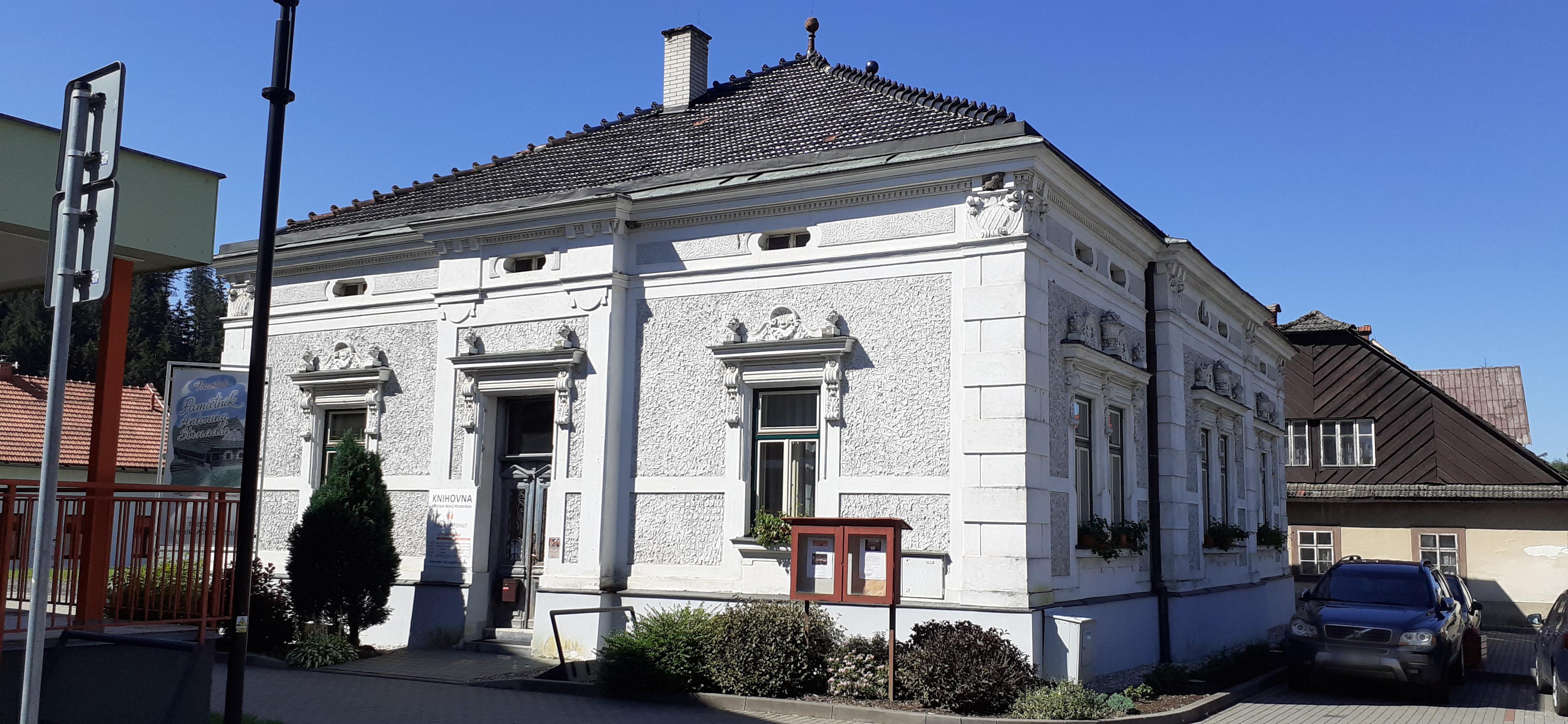 Obecní knihovna Nový Hrozenkov foto 3