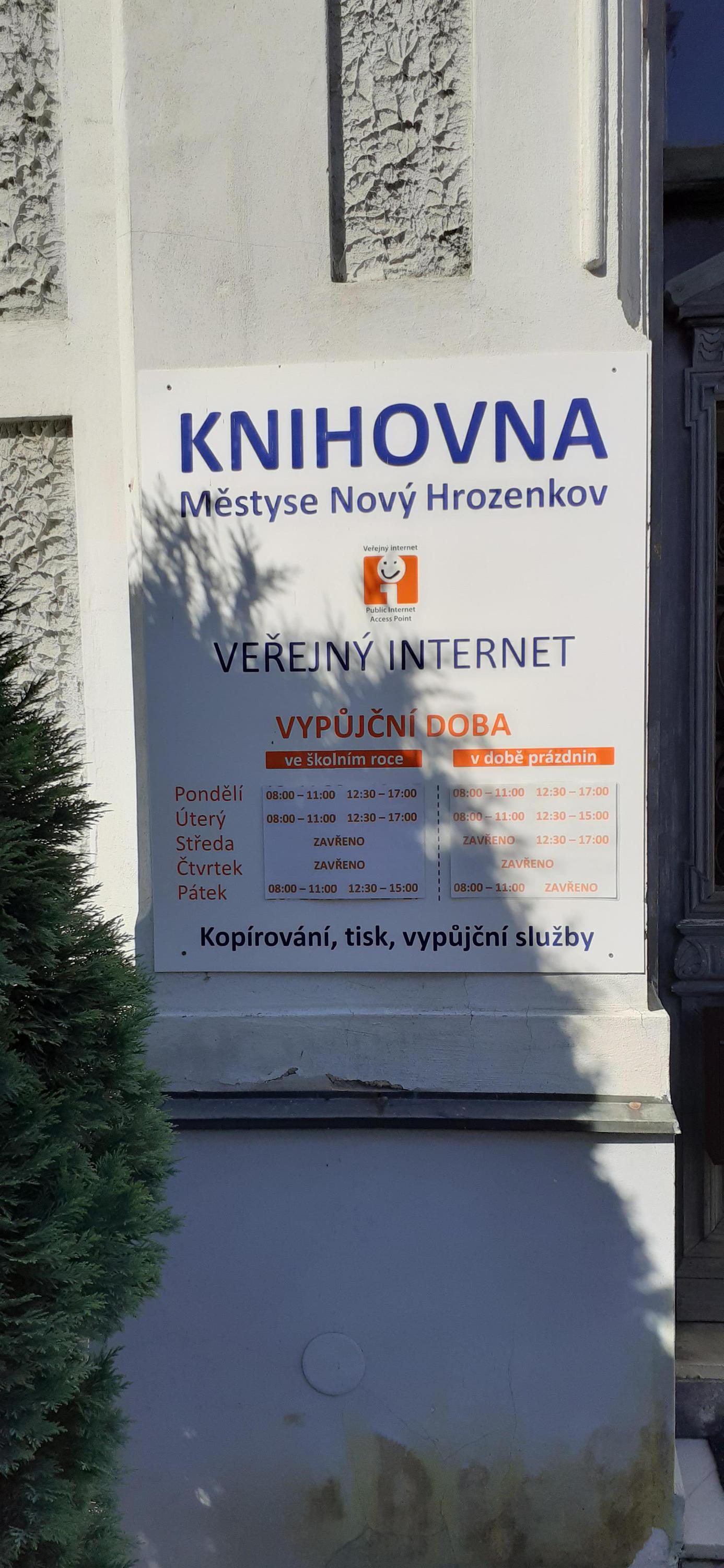 Obecní knihovna Nový Hrozenkov foto 2