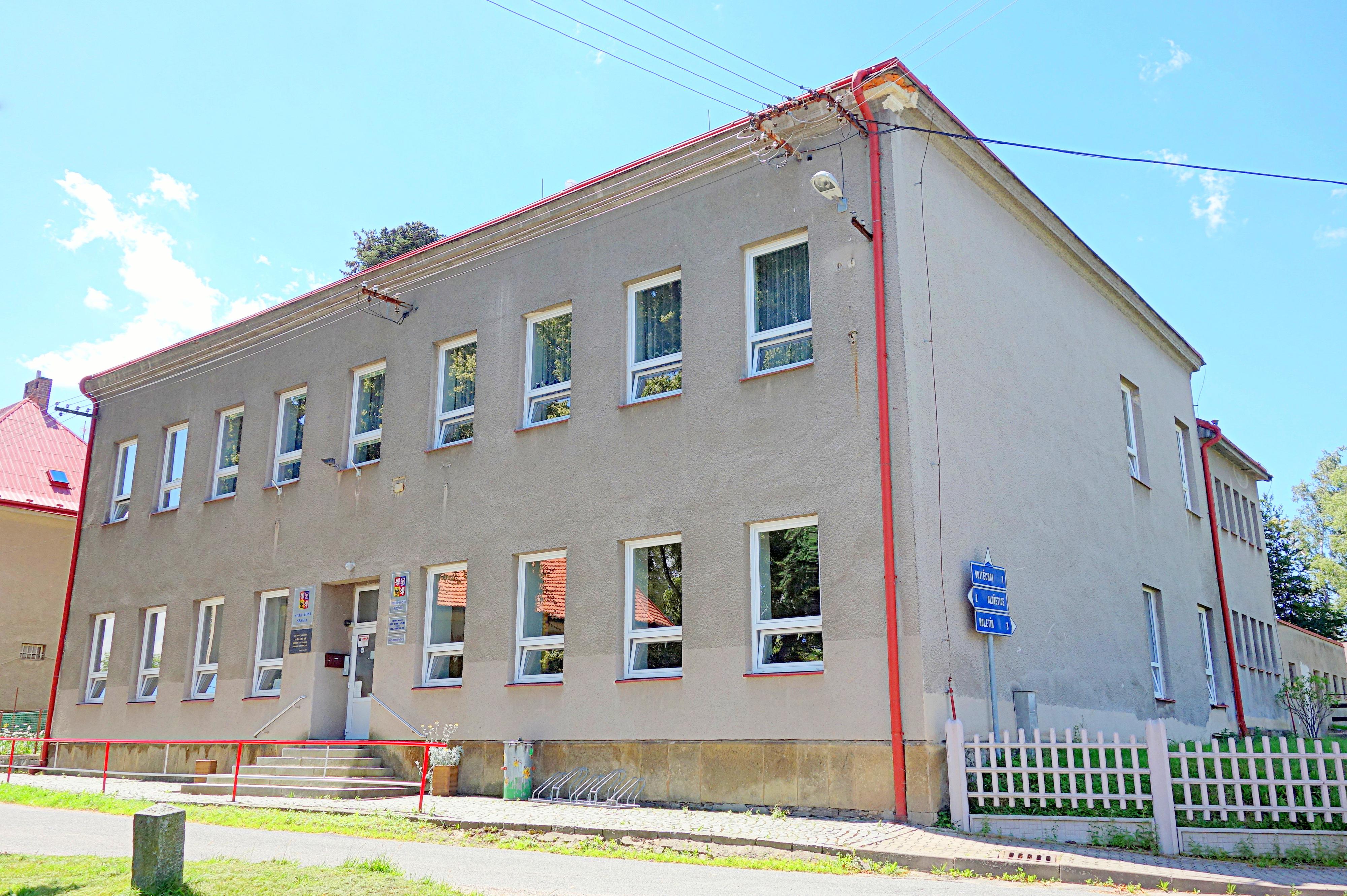 Raná - obecní úřad foto 1