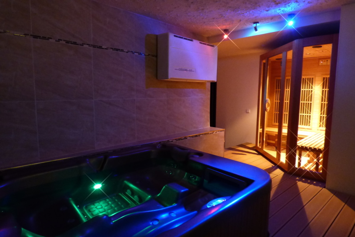 Hodinový hotel Praha 22