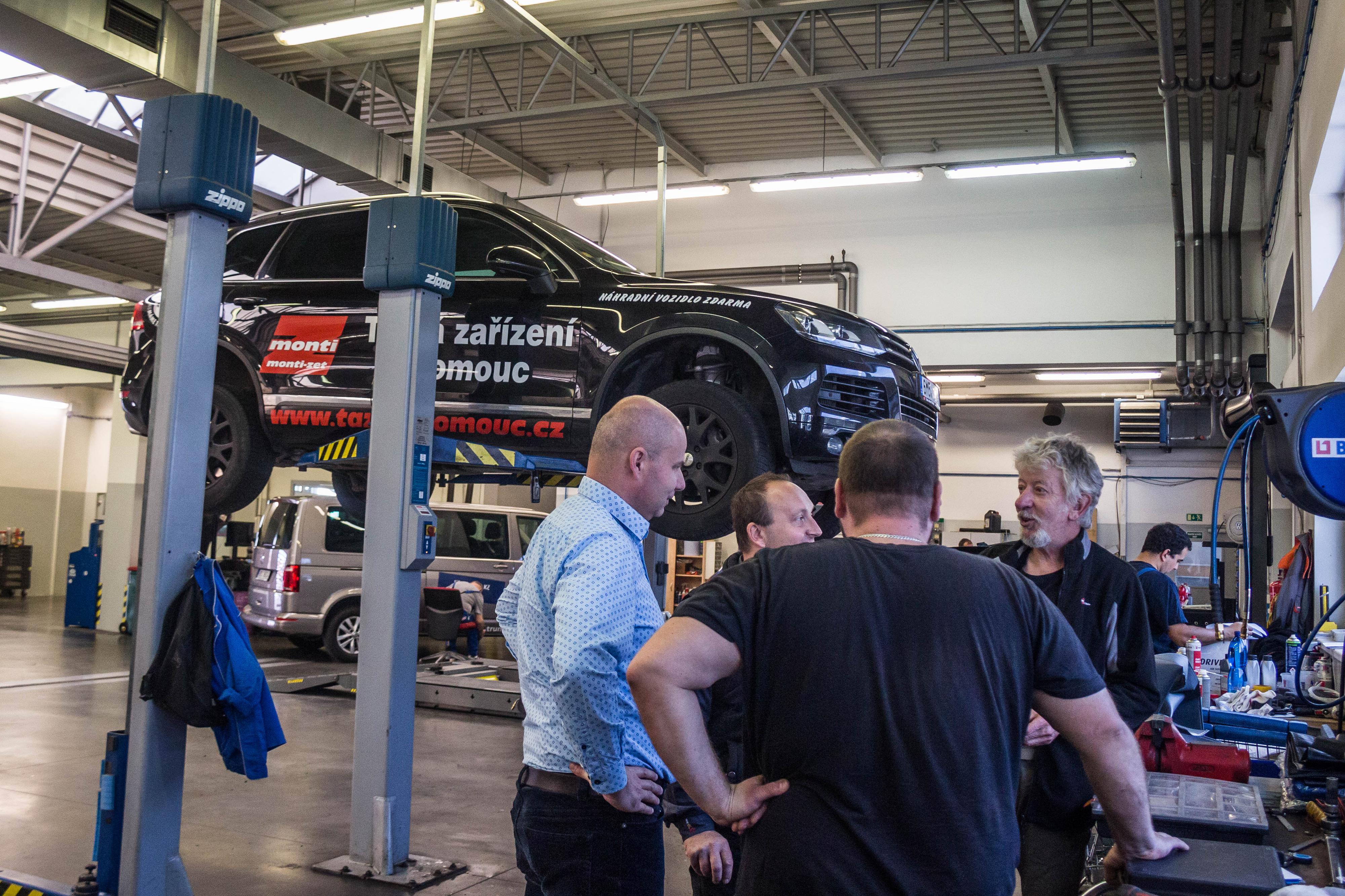 AUTOCENTRUM OLOMOUC s.r.o. - servis foto 2