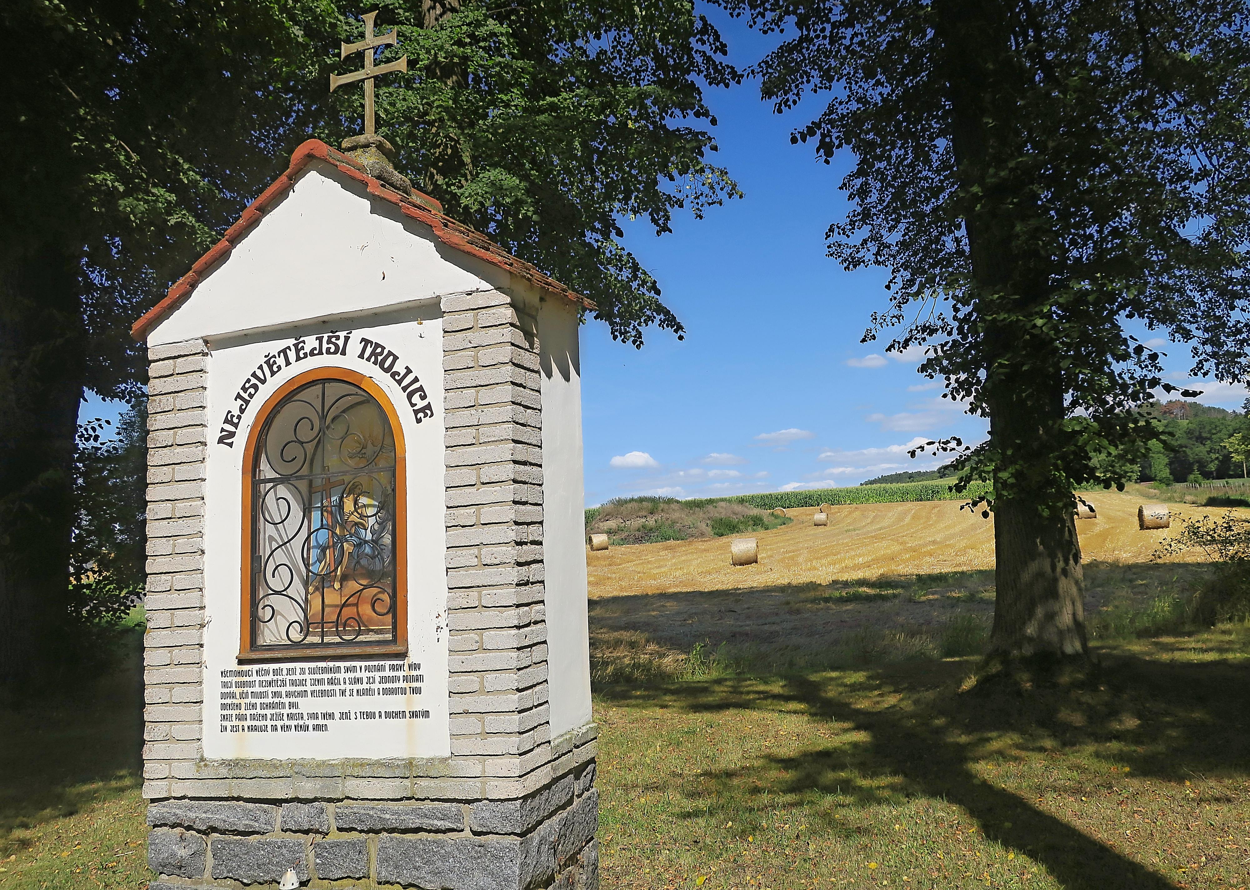 Radíč - obecní úřad foto 2