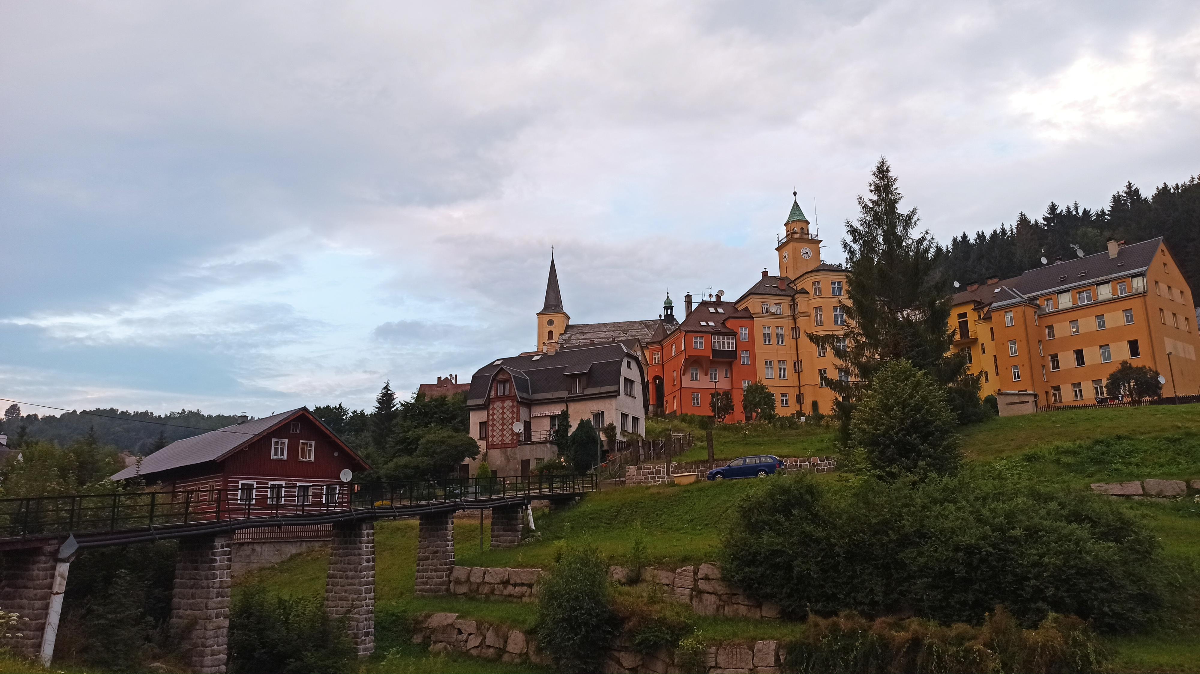 Janov nad Nisou - obecní úřad foto 5