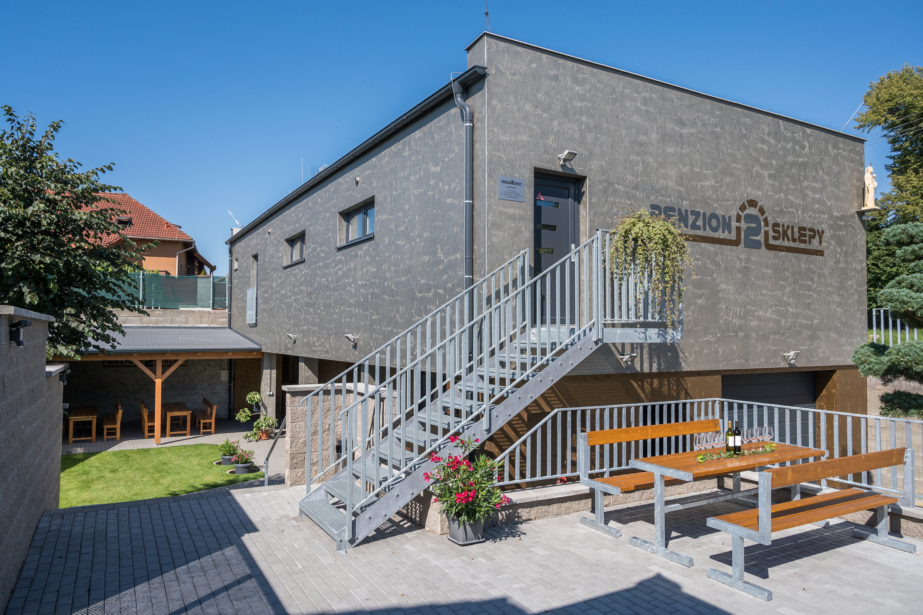 Penzion 2 sklepy