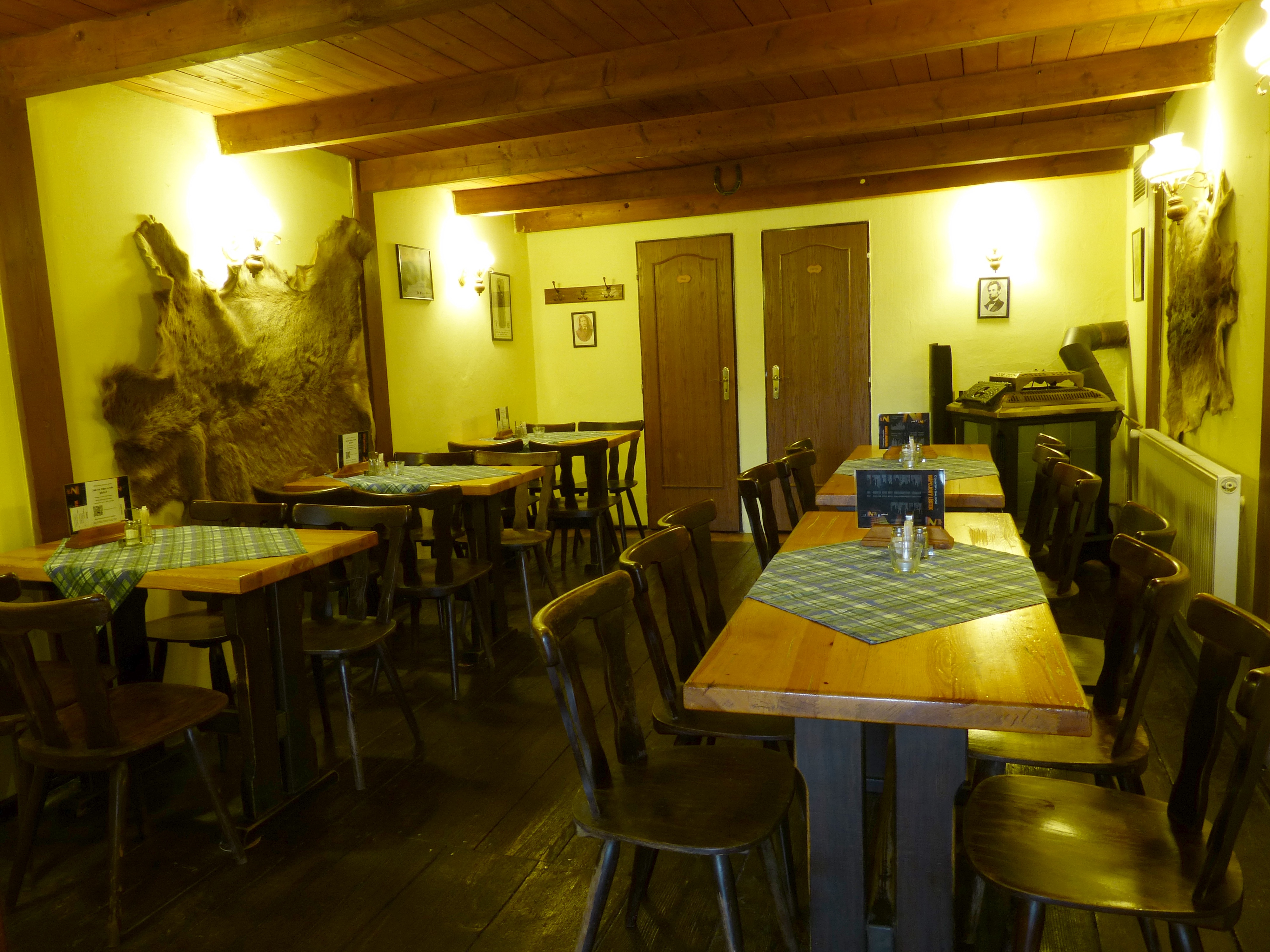 Restaurace Country saloon foto 4