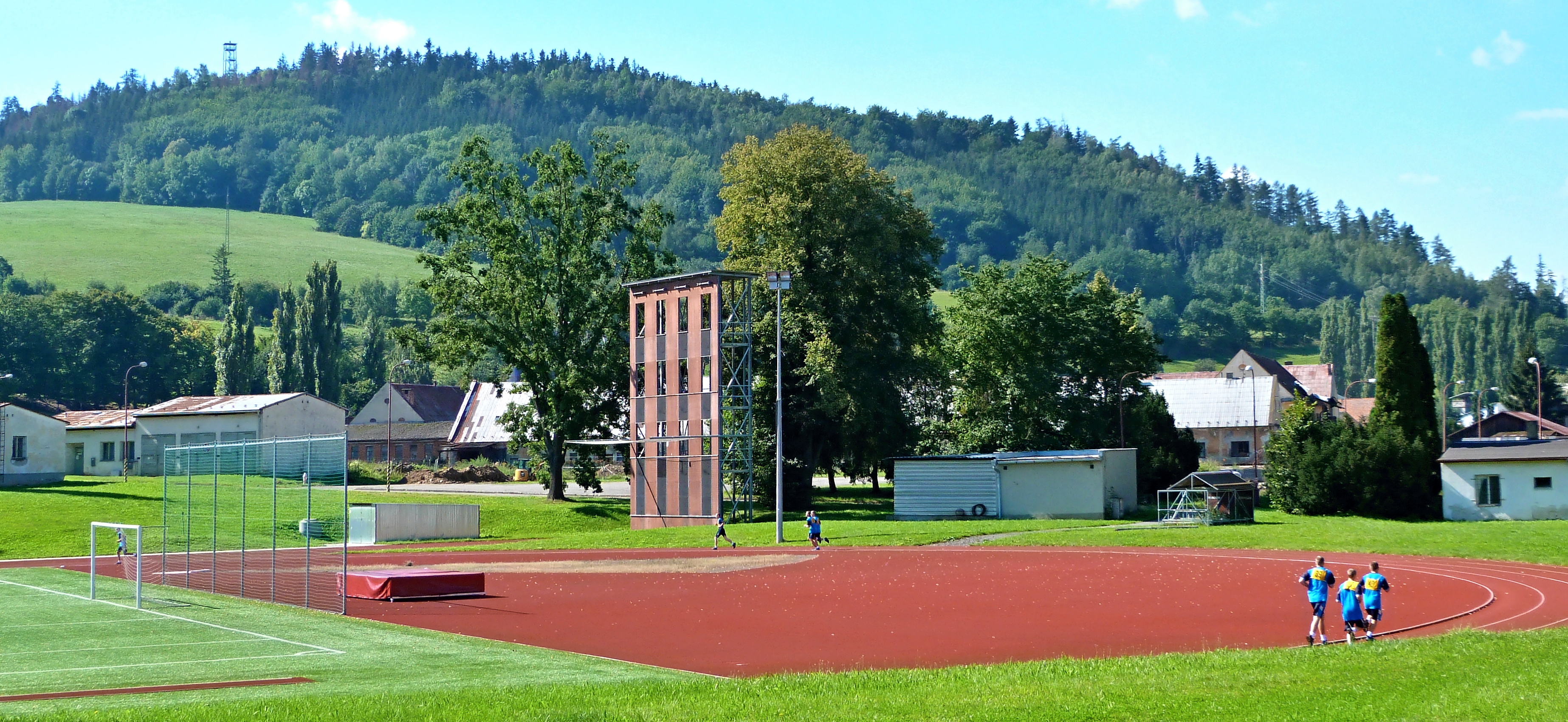 Vojenská střední škola a Vyšší odborná škola MO foto 2
