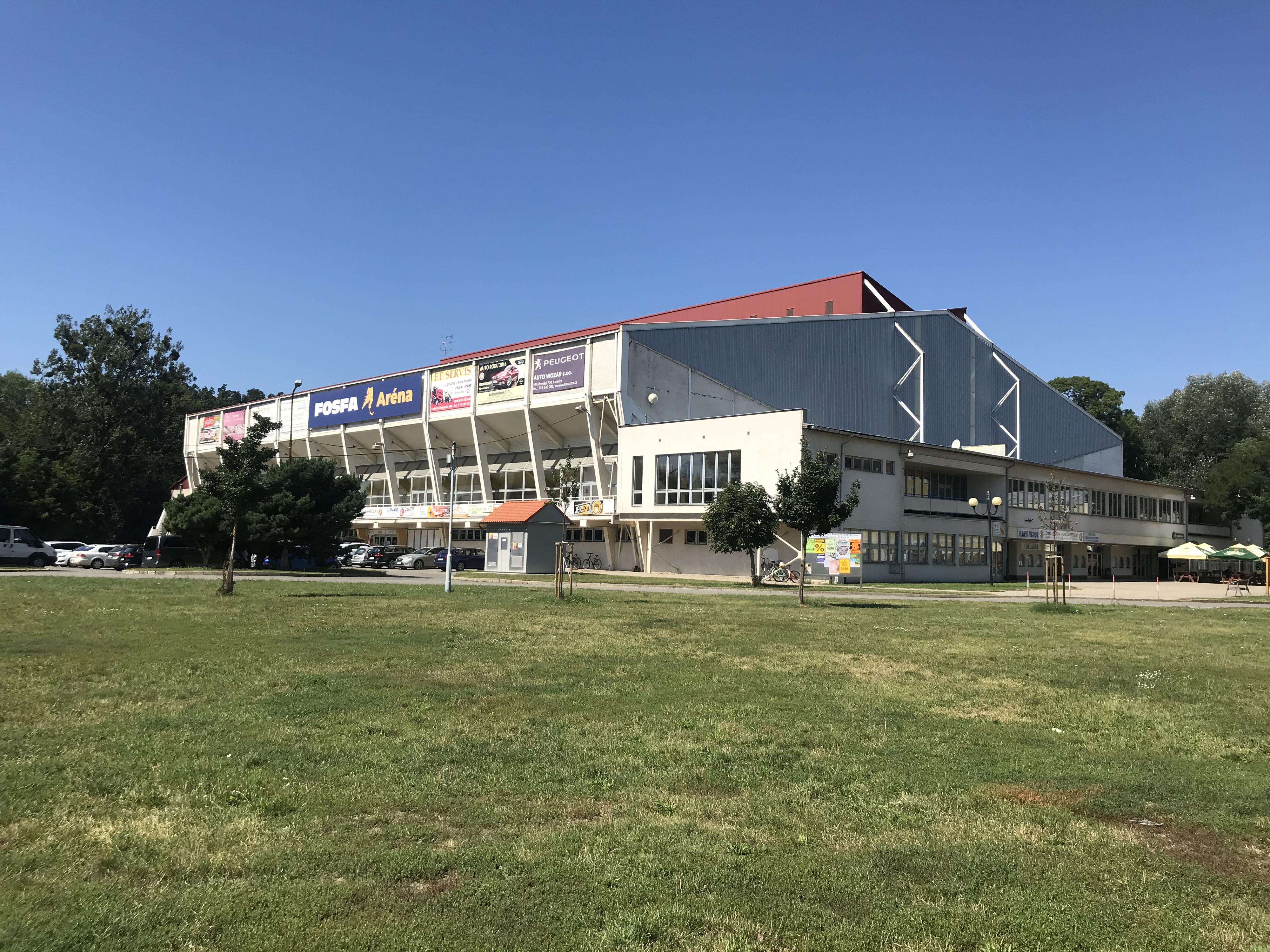 Tereza Břeclav - Zimní stadion foto 3