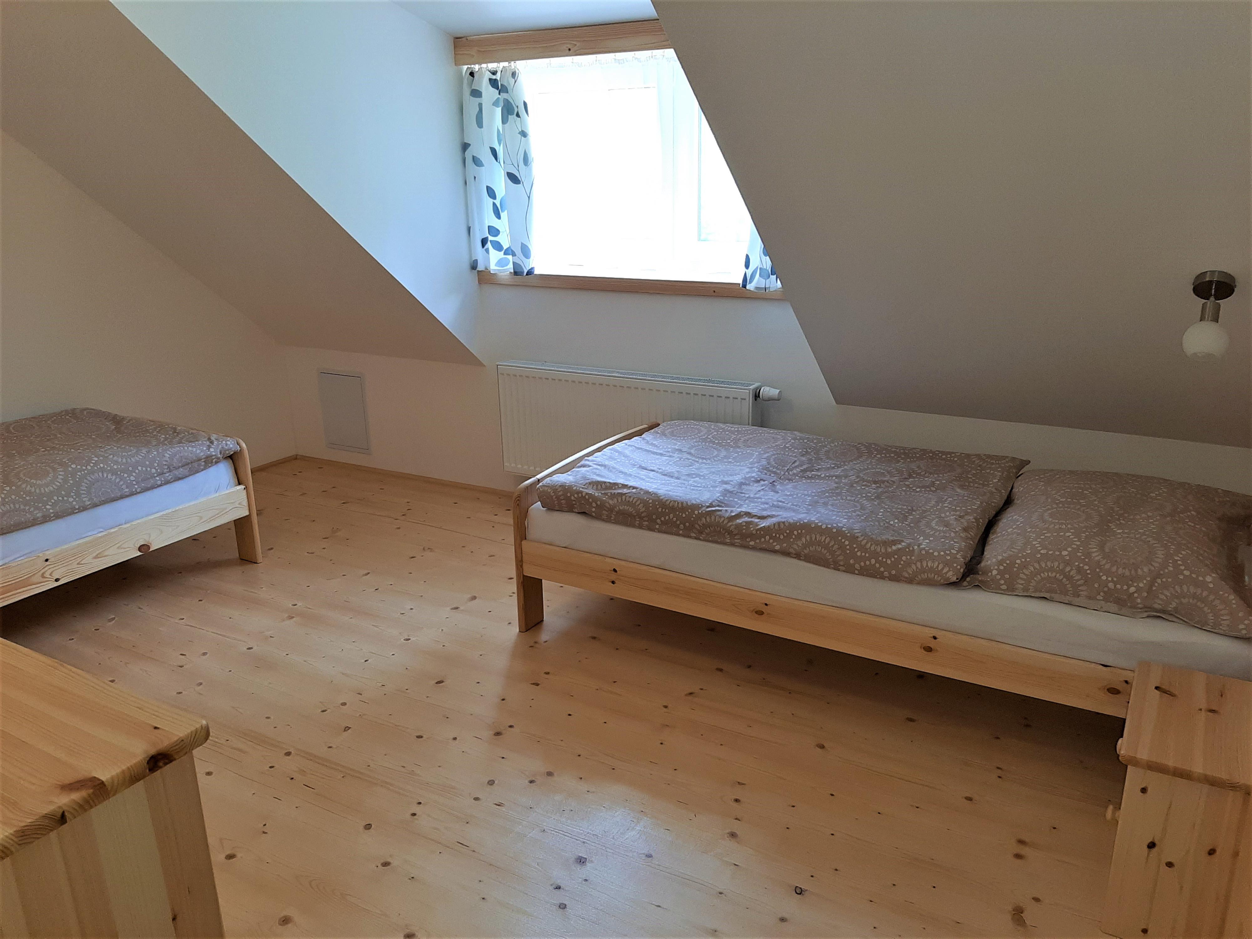 Chlum - restaurace a apartmány foto 6