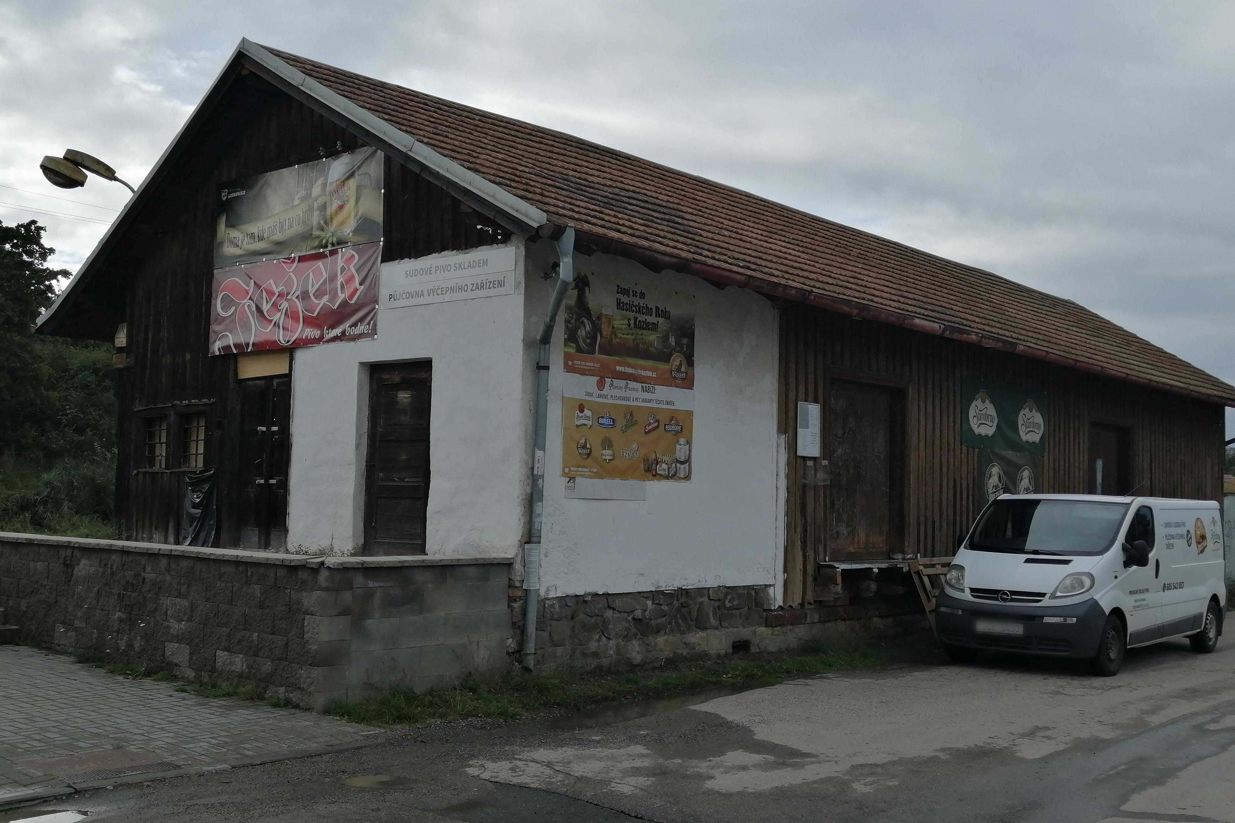 Prodejní sklad piva u Martina