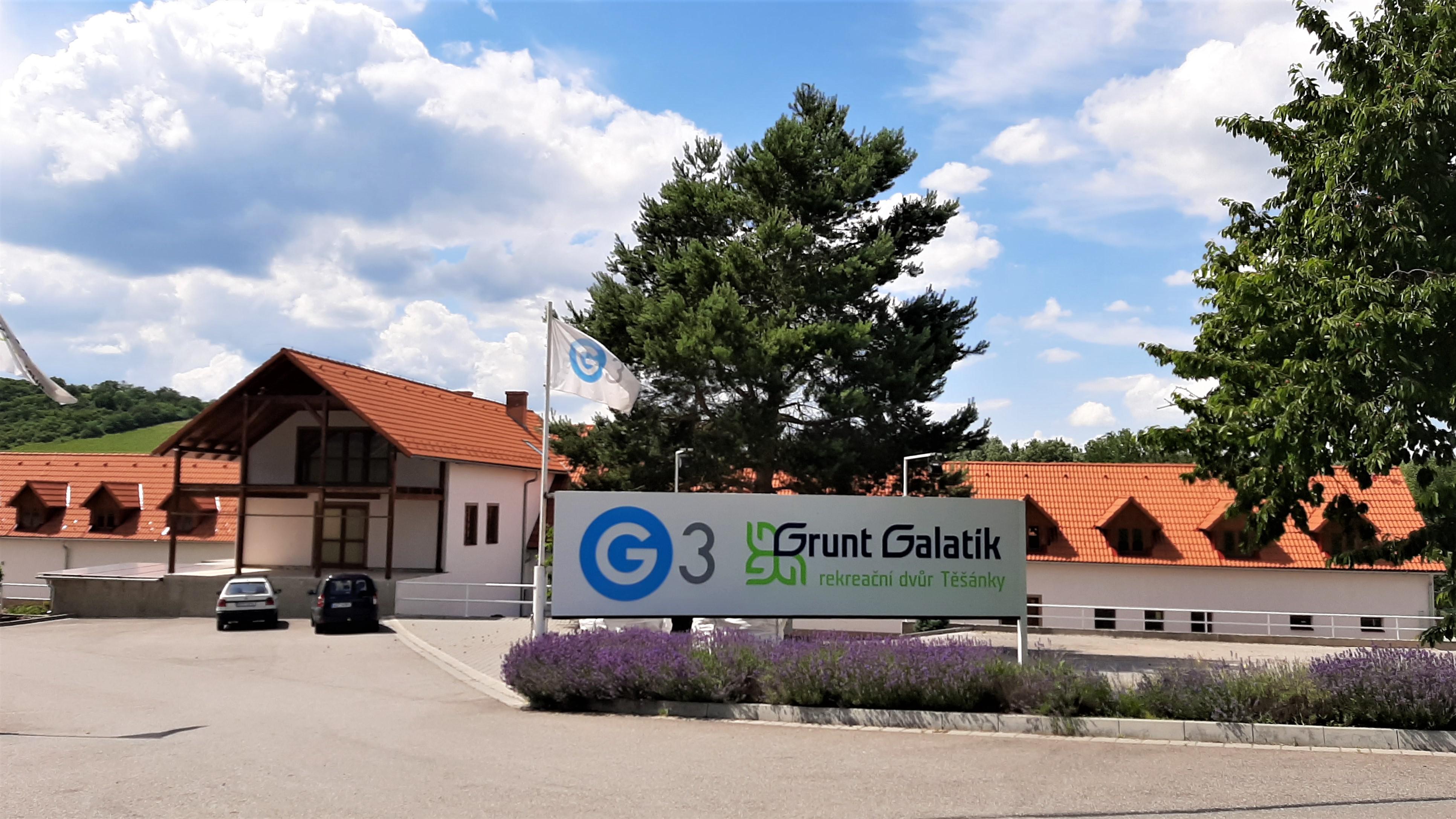 Grunt Galatík rekreační dvůr Těšánky foto 2