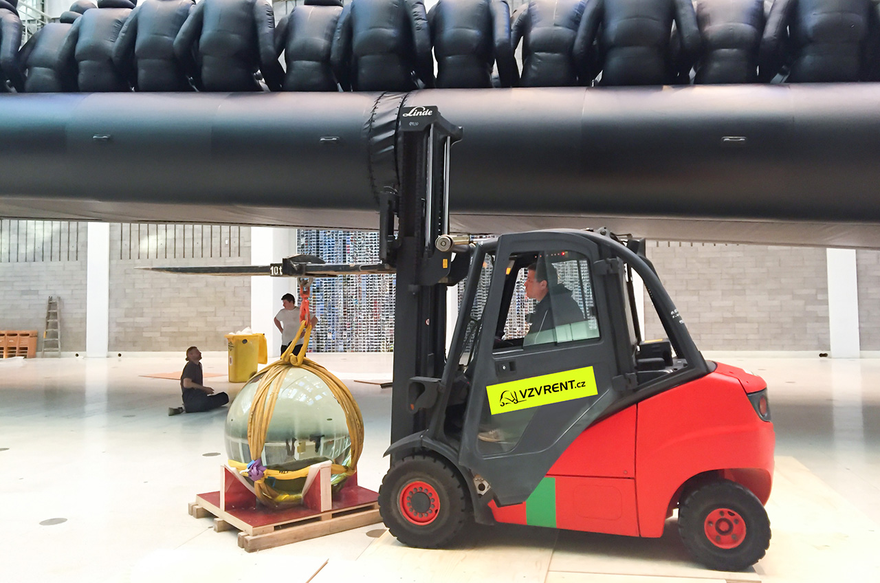 VZV RENT - Půjčovna manipulační techniky foto 4