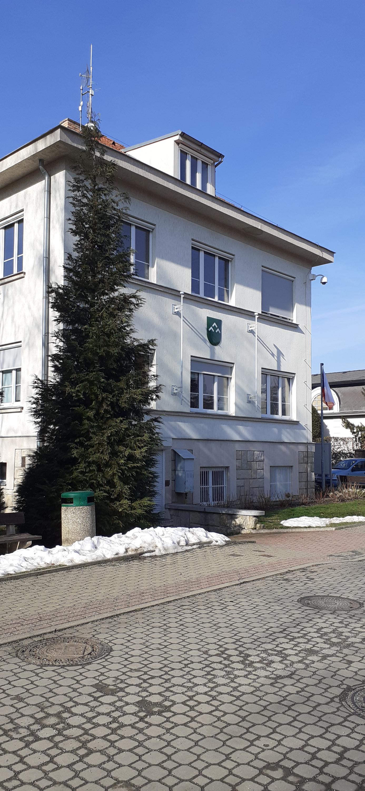 Úřad městské části Praha-Klánovice foto 3