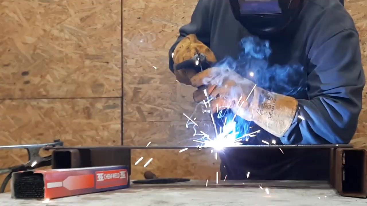 CHEM-WELD foto 2 (náhled videa)