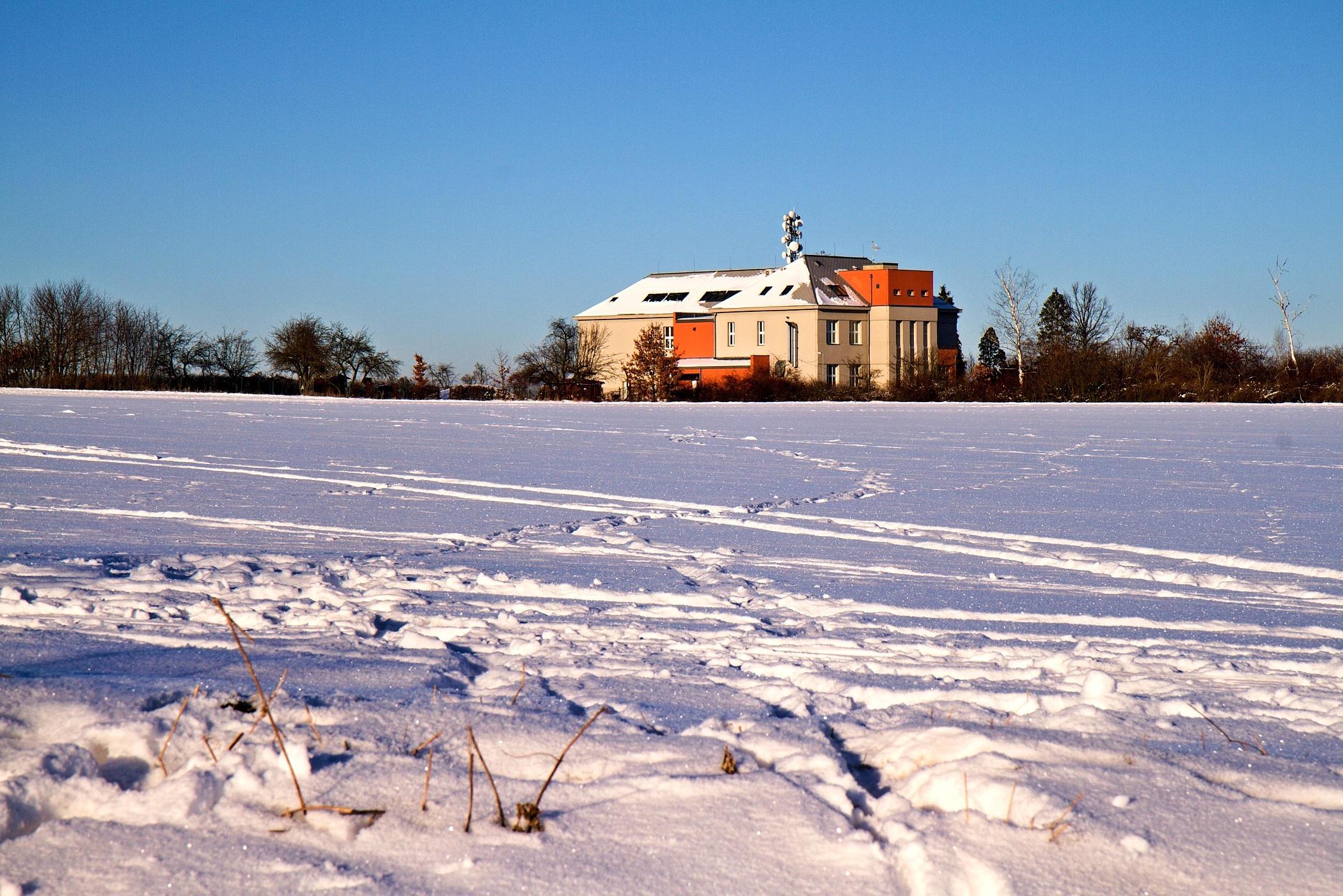 Základní škola a Mateřská škola Sibřina foto 2