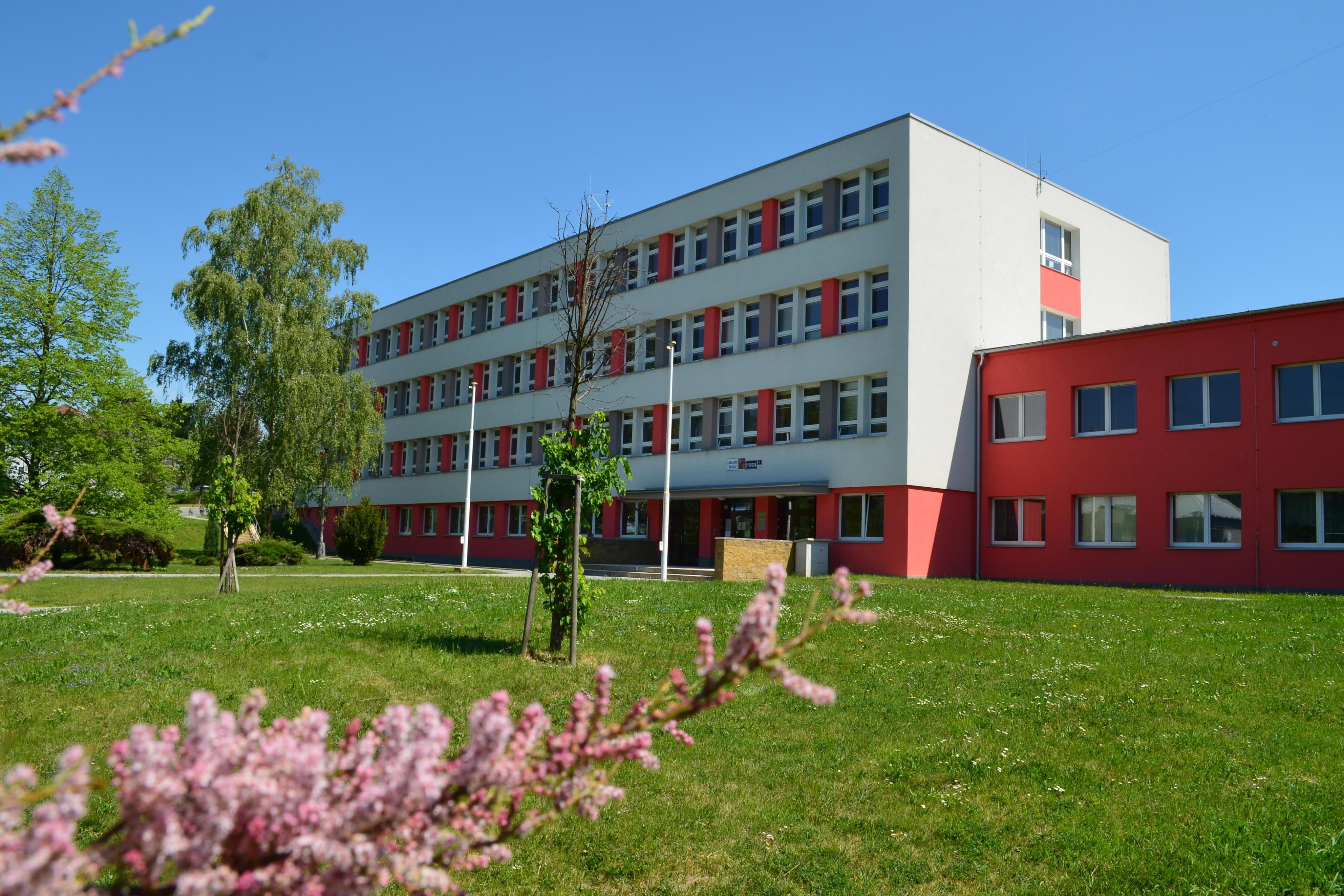 Základní škola a Mateřská škola Blansko, Dvorská 26