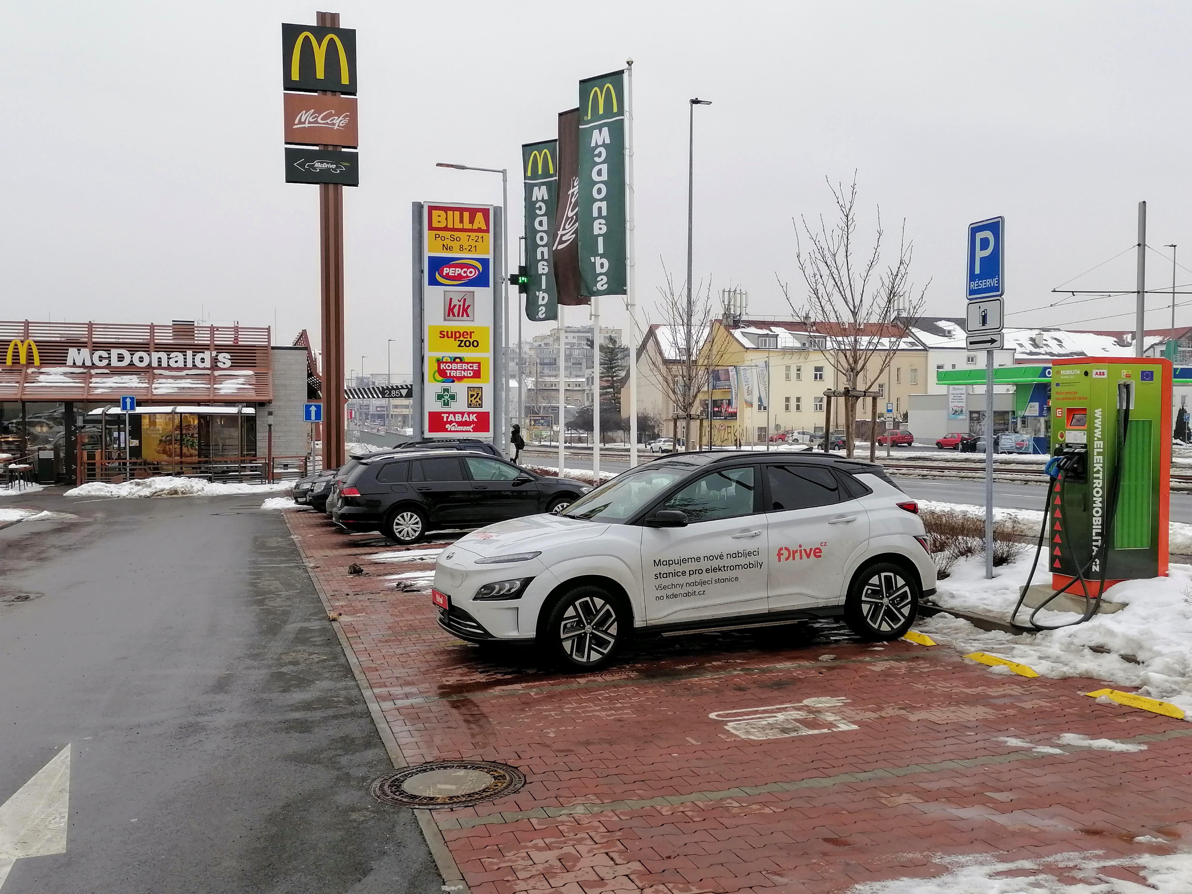 Nabíjecí stanice ČEZ foto 3