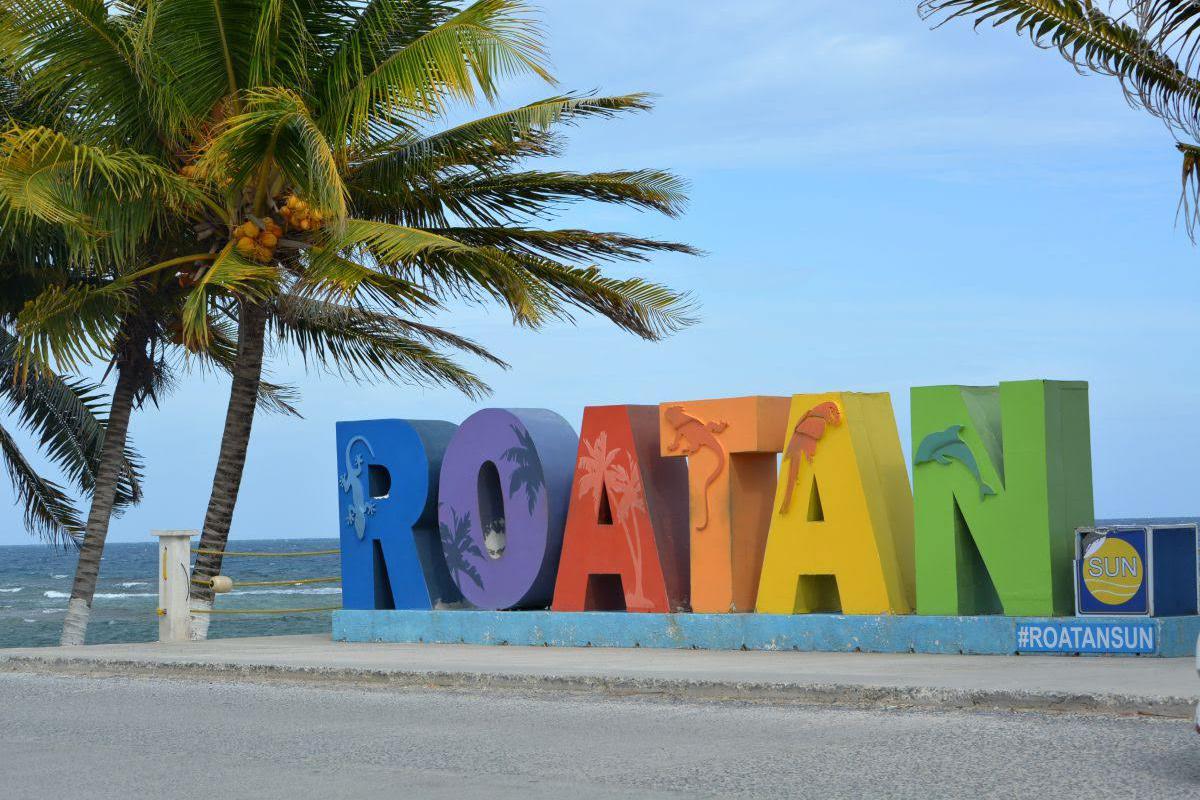 Green Point, ostrov Roatán, Honduras foto 1