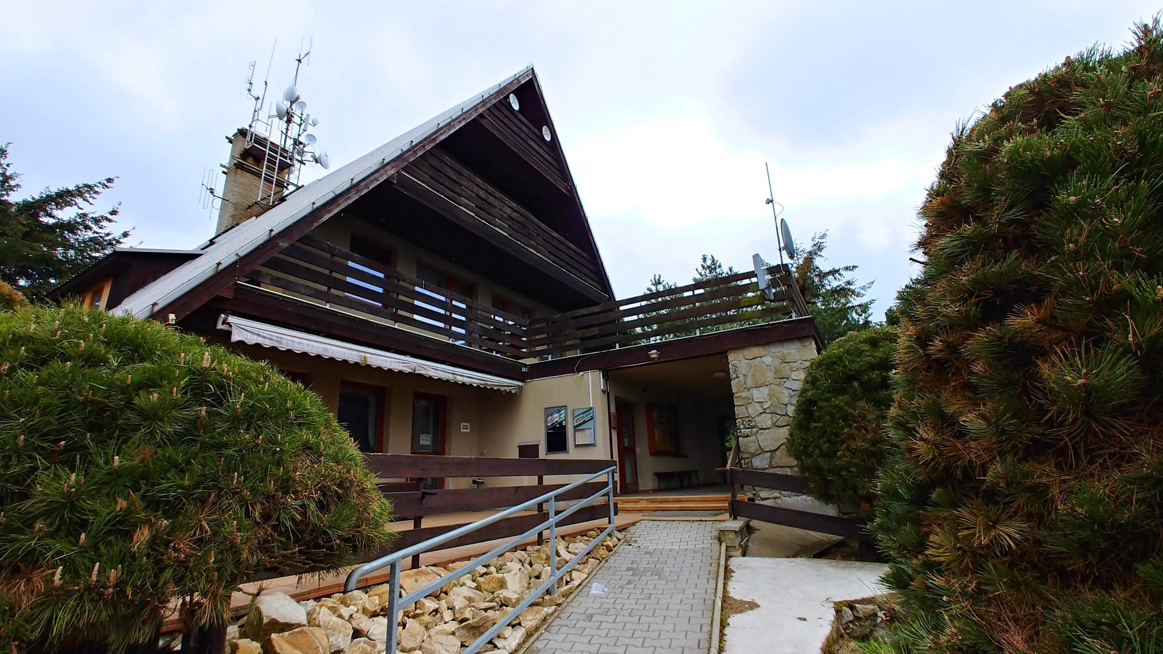 Půjčovna lyží a SNB Ski Klub Velké Meziříčí foto 2