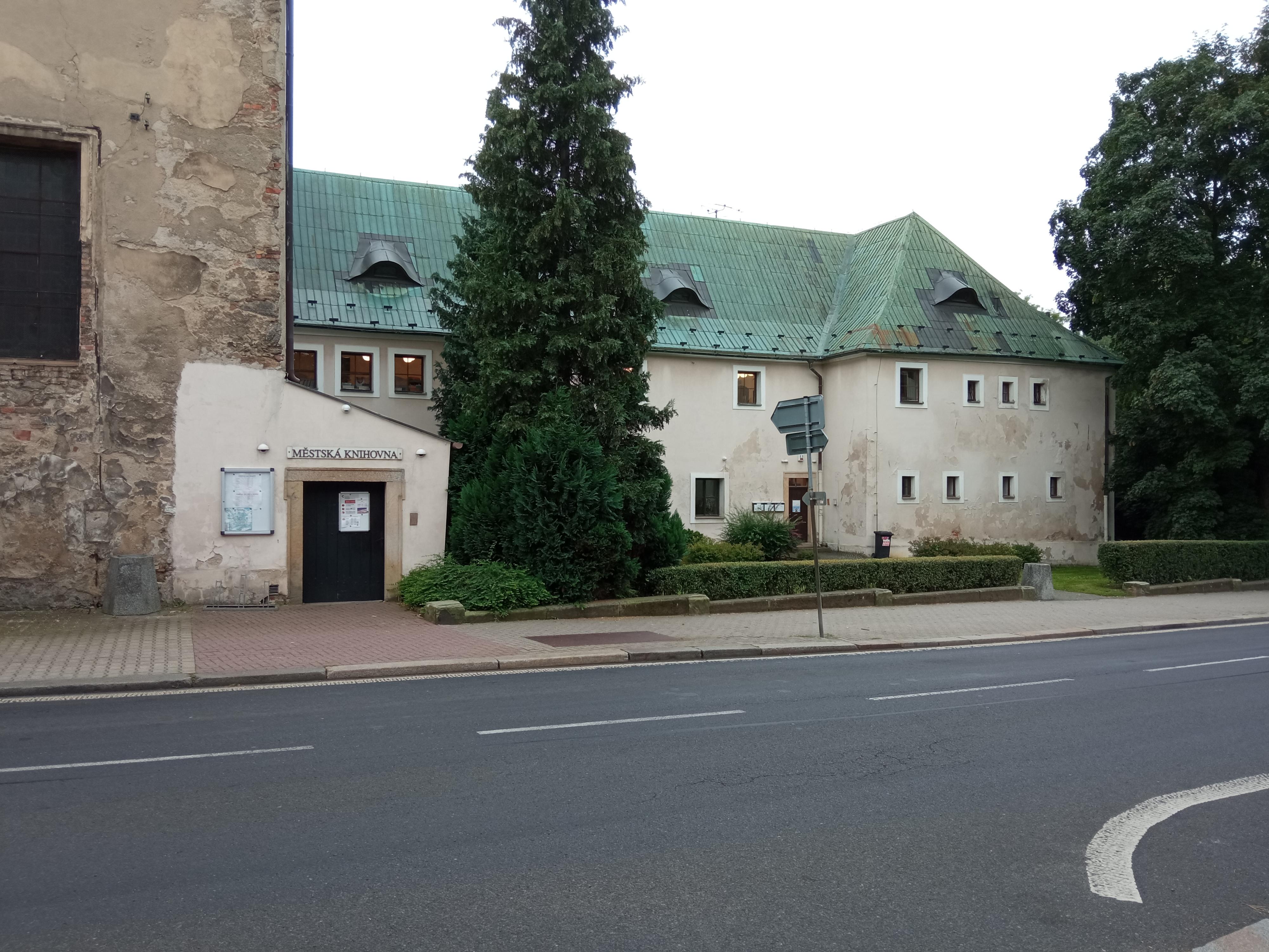 Městská knihovna Rumburk foto 3