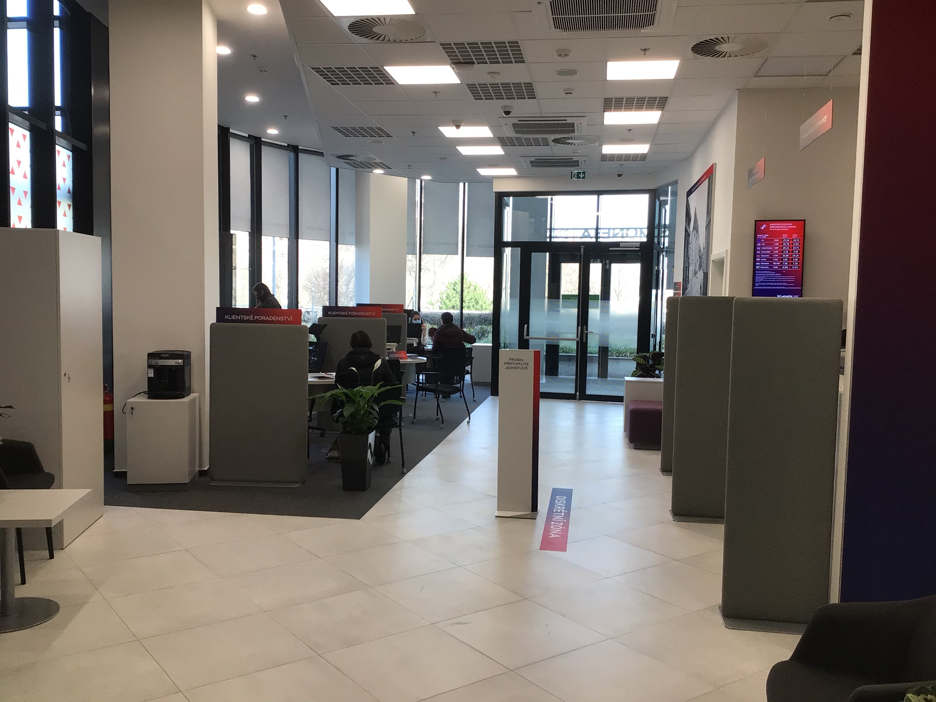 Bankomat MONETA Money Bank vkladový foto 3