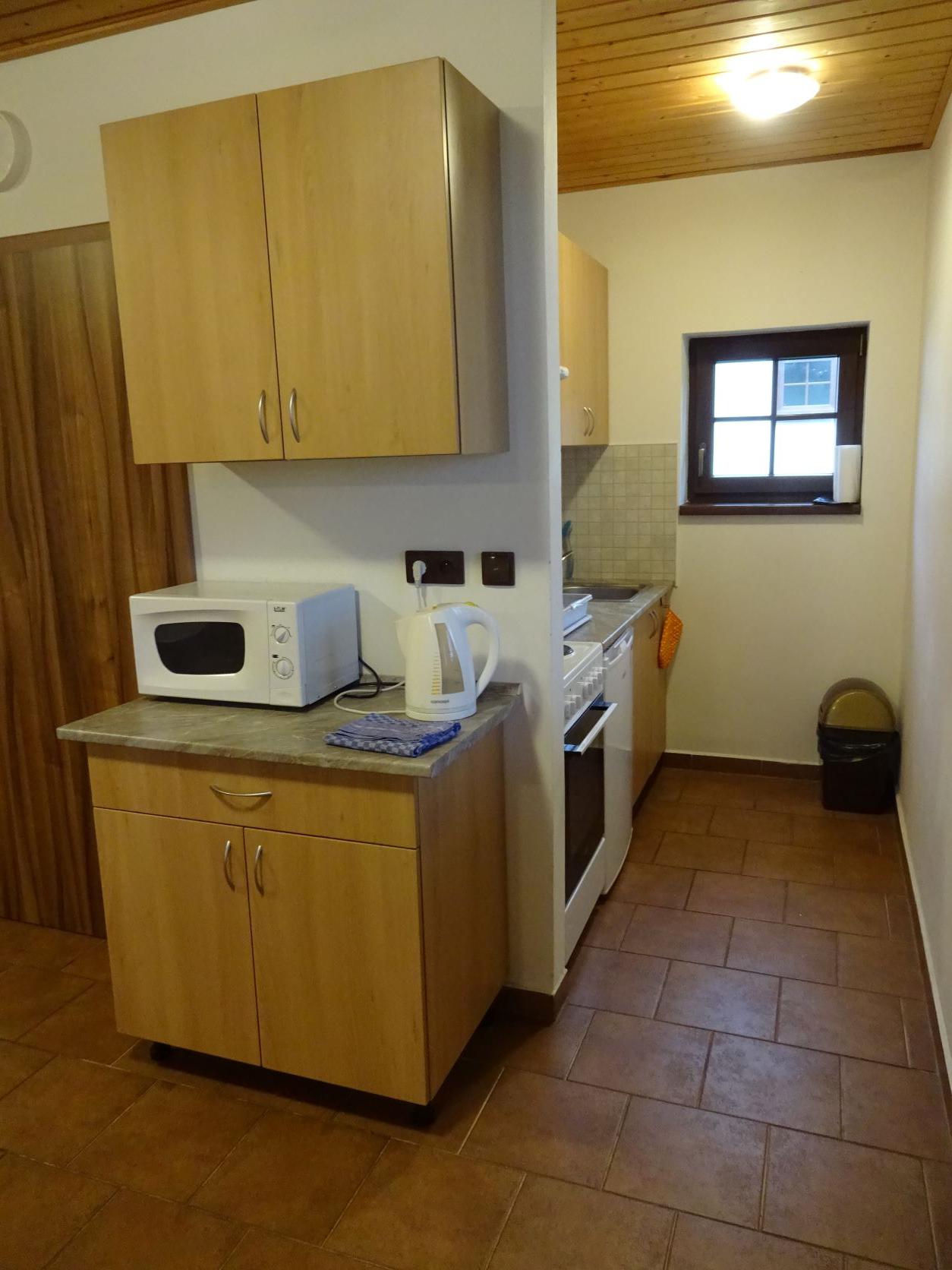 Pod spálenou hospodou foto 5