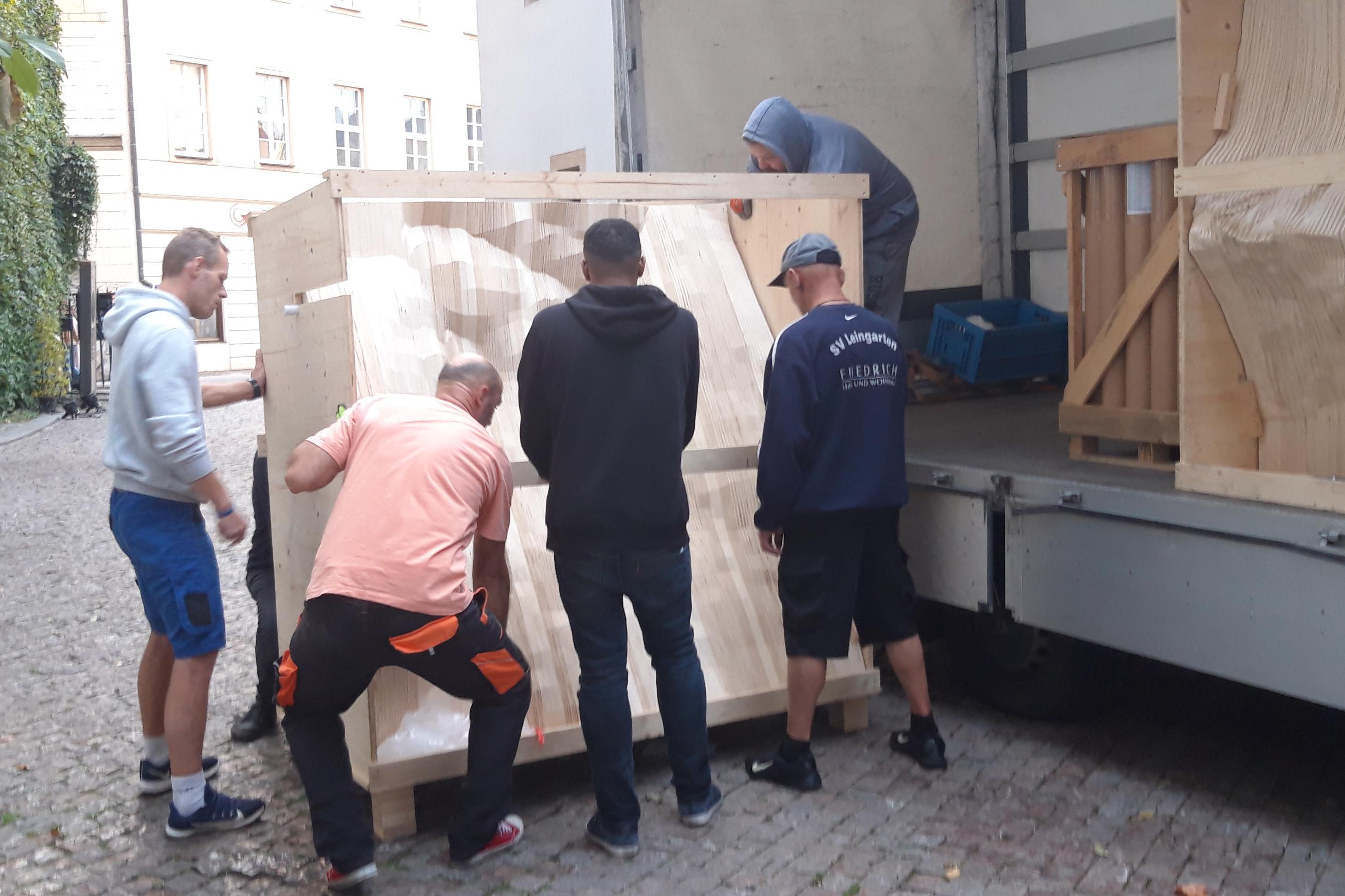 Vyklízení domů, bytů, sklepů, půdy a pozůstalostí.