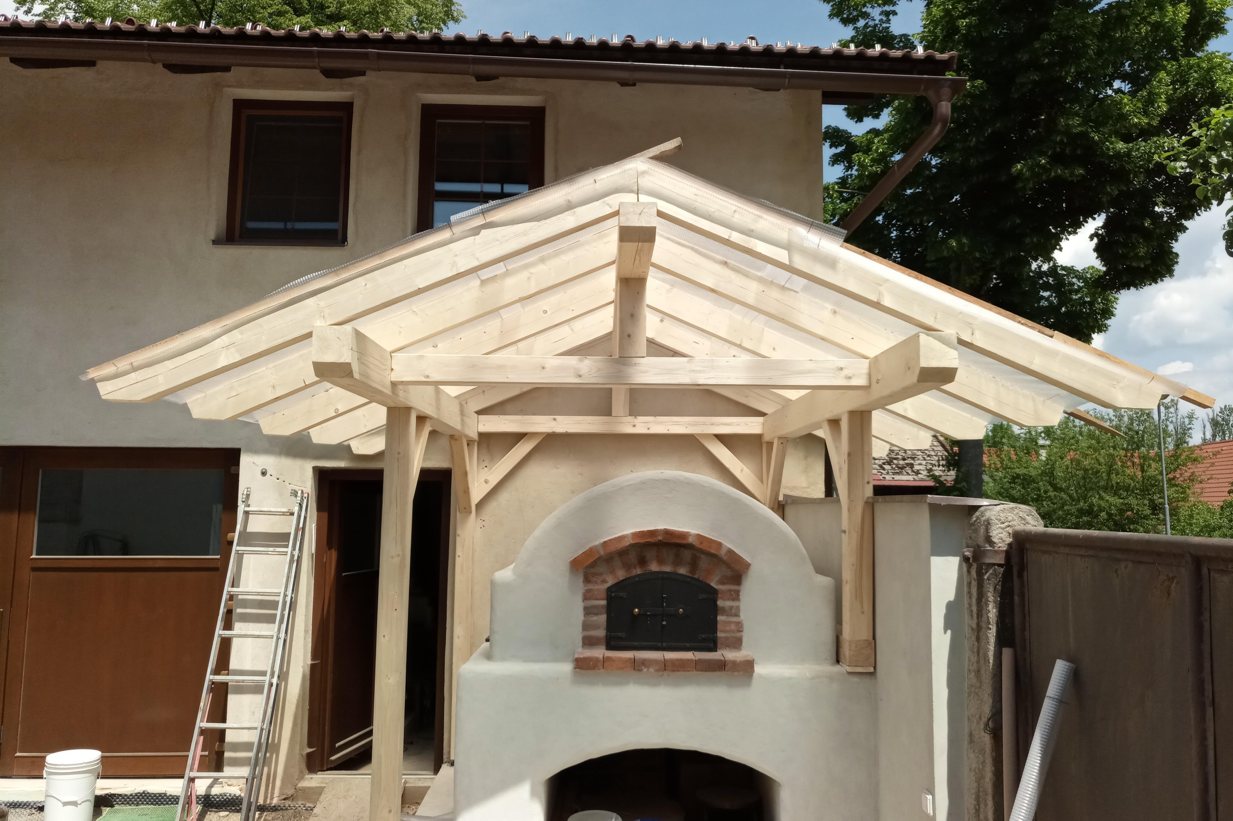 Tesařství a pokrývačství David Exner