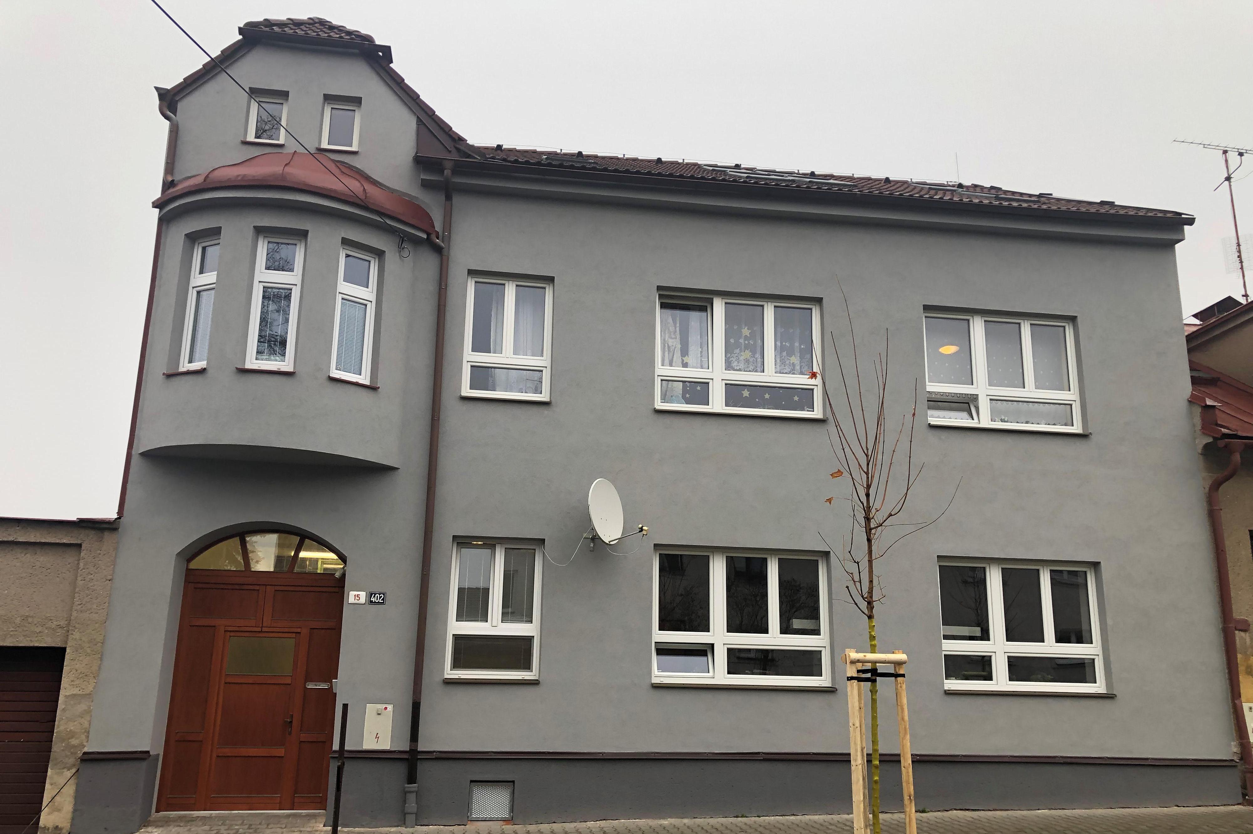 Domov pro matky (otce) s dětmi