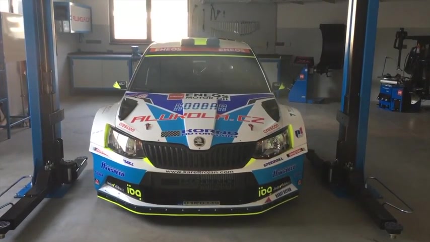 Pneucentrum Motol foto 2 (náhled videa)