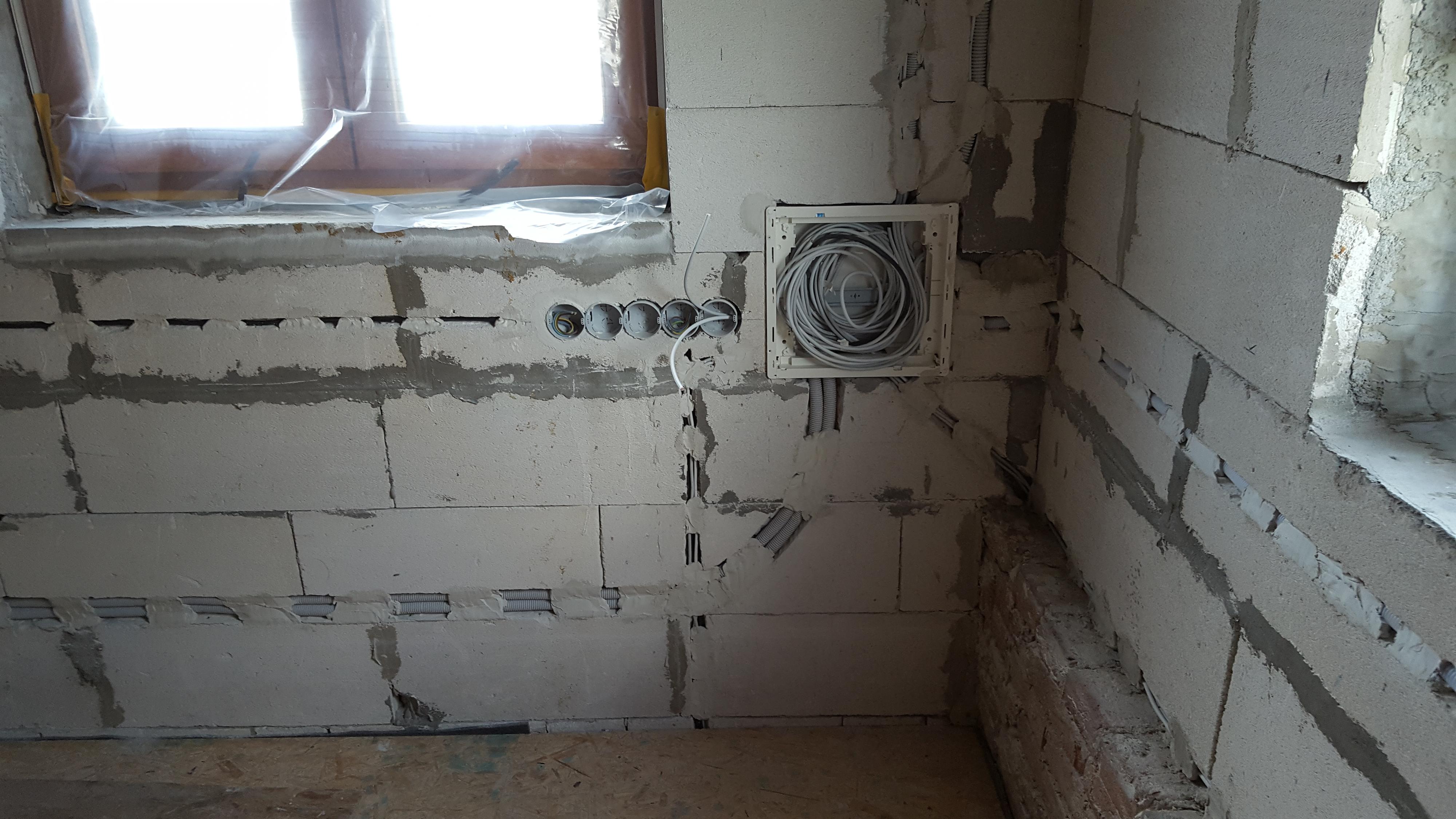 Elektrikář Lukáš Stangar foto 5