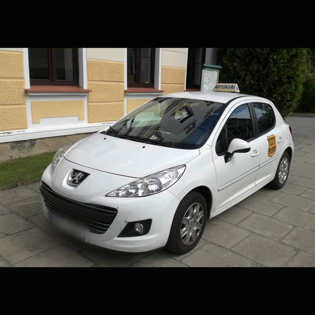 Josef Neubert Autoškola Pluto foto 2