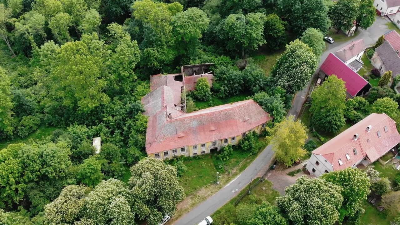 Bc. Radomír Kočí - realitní makléř RE/MAX foto 2 (náhled videa)