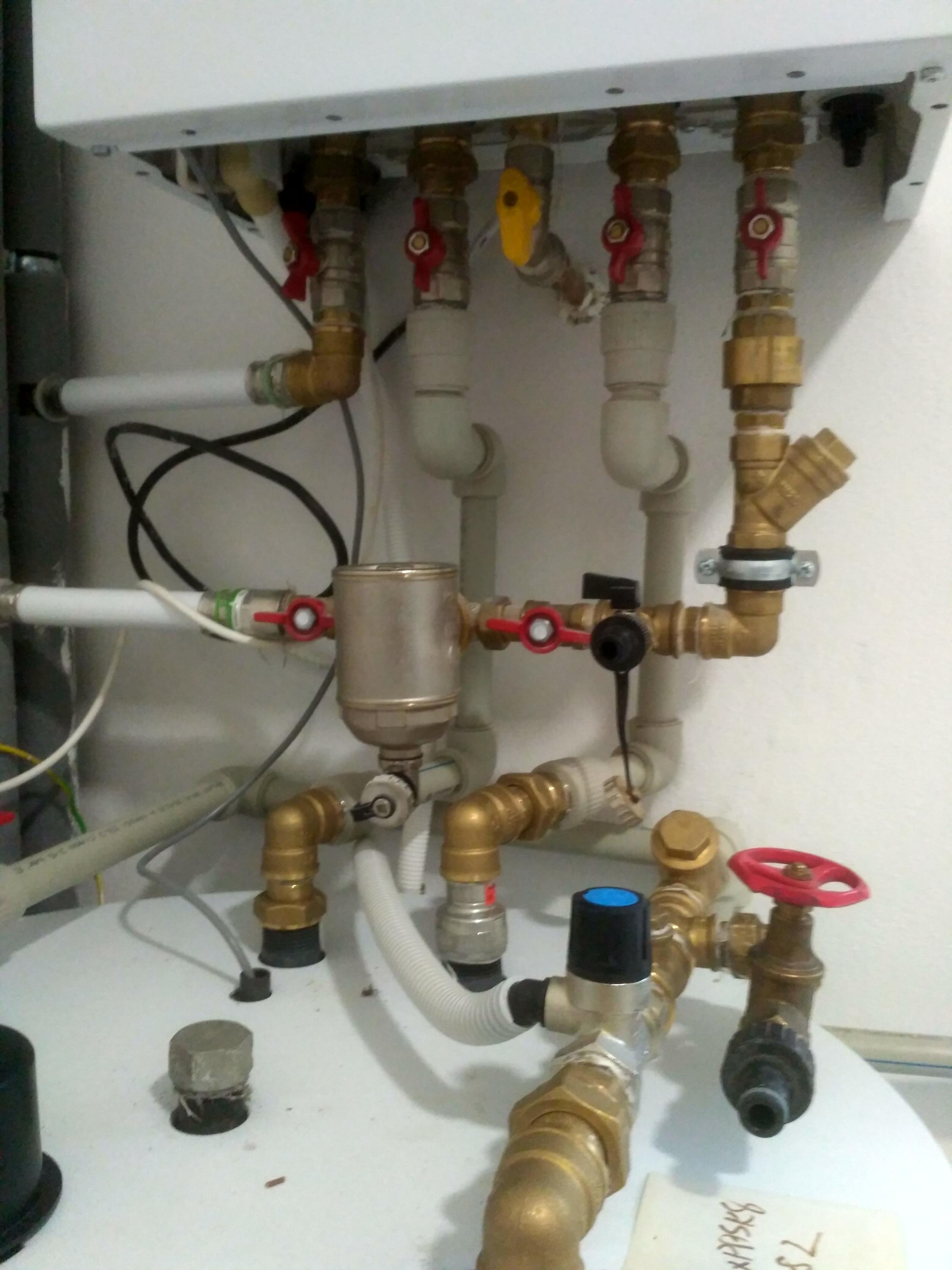 Vodo-Topo-plyn -Sanita Rudolf Valenta foto 2