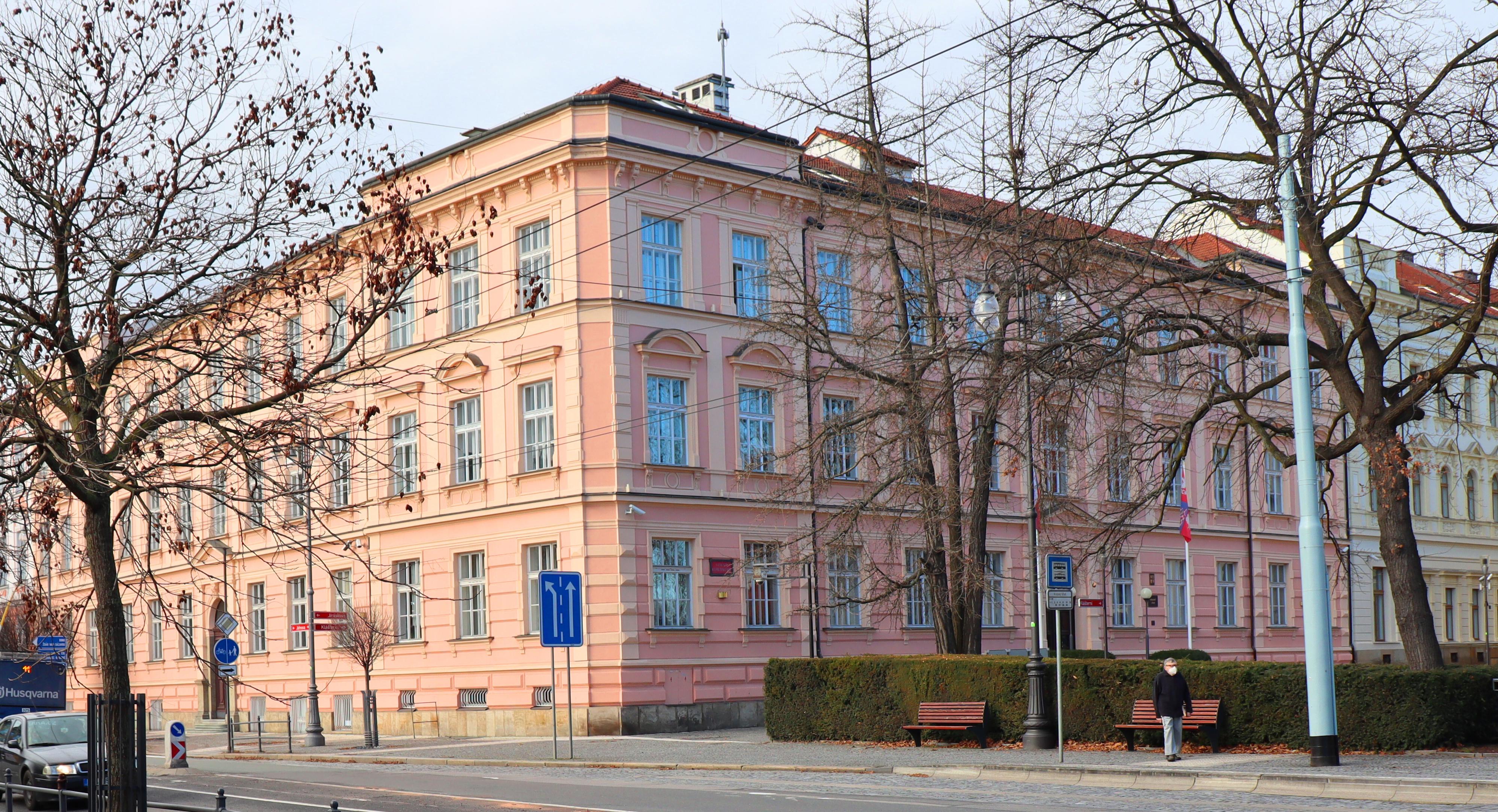 Krajský úřad Pardubického kraje foto 6