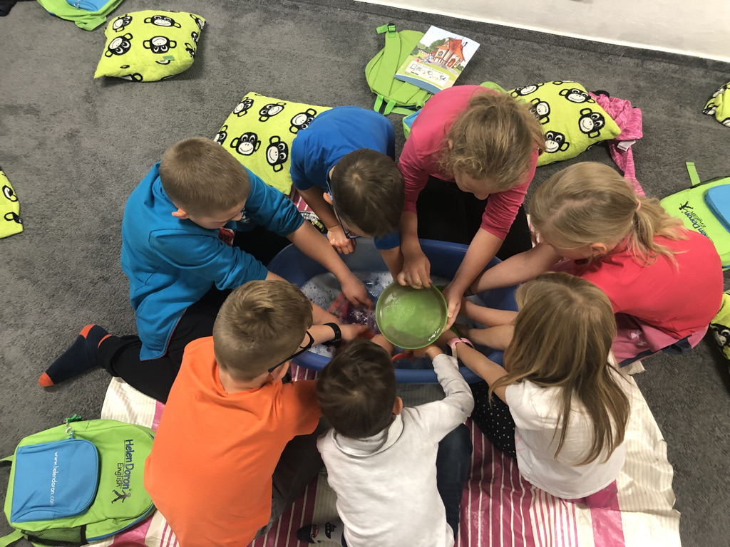 Jazyková škola Voříšek foto 3