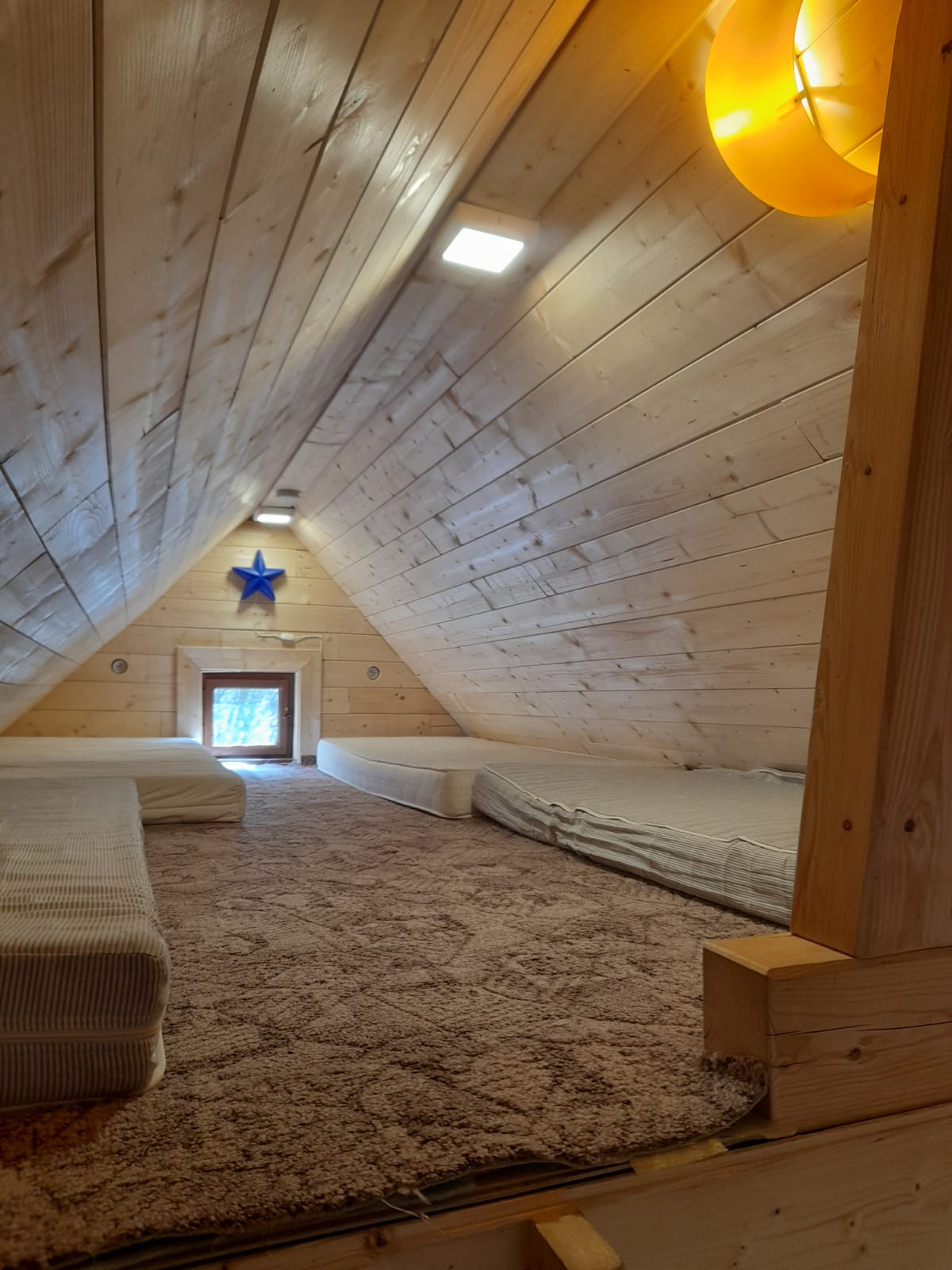 Roubenka u potoka Výprachtice foto 5