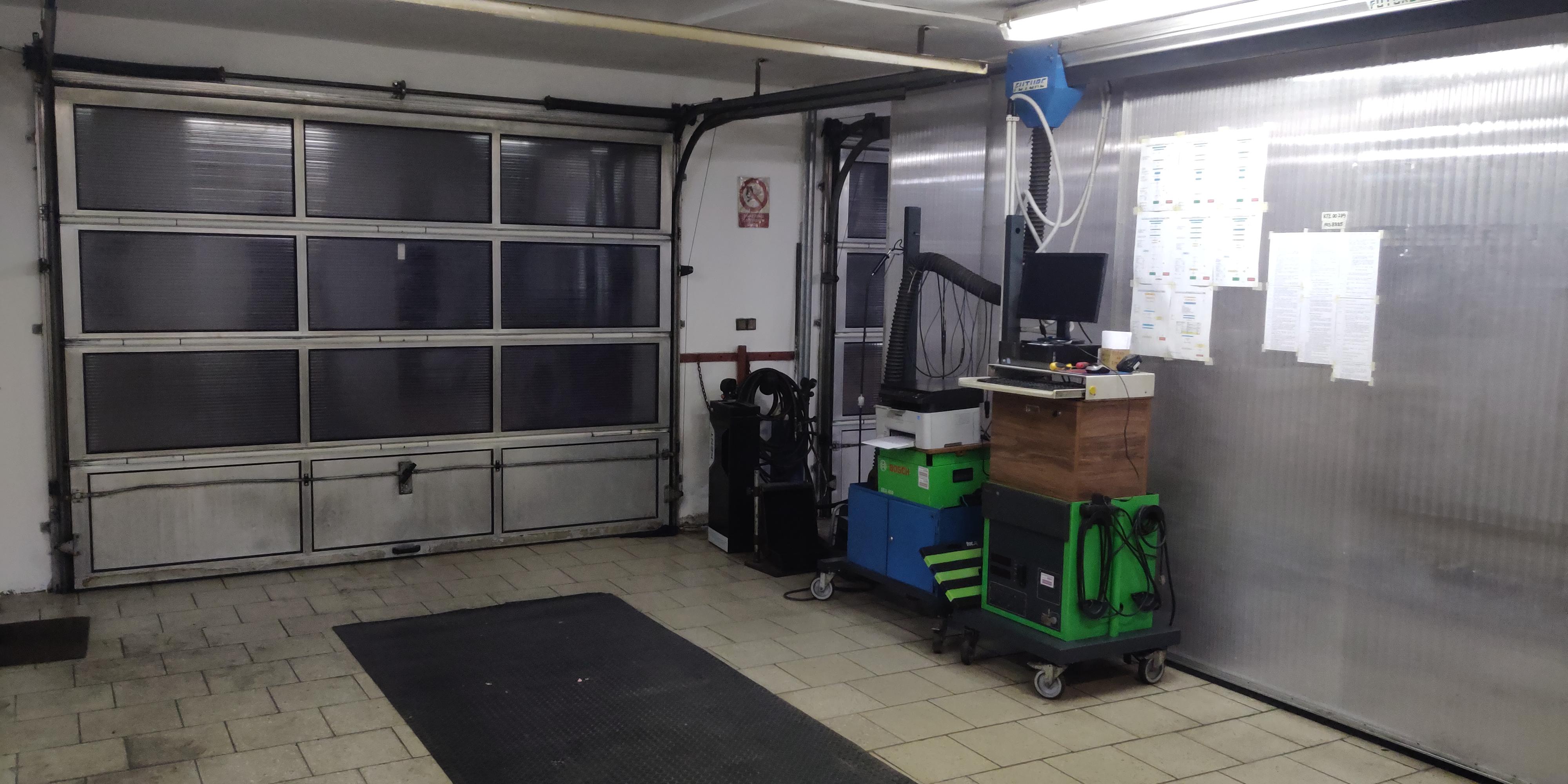 Hallo Car - Autoservis a stanice měření emisí foto 4