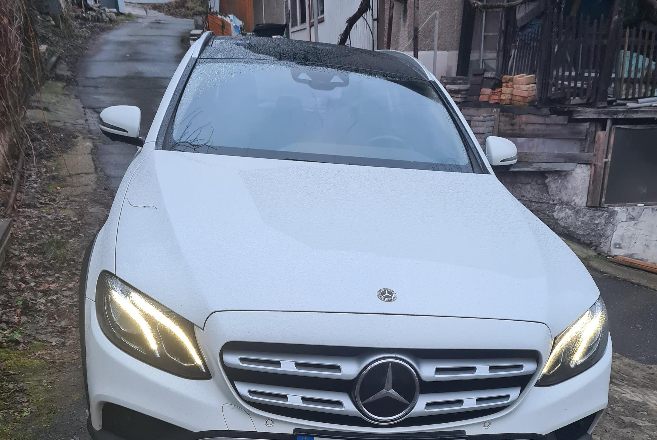 Expresní kurýr po ČR a EU - Miloš Plašil