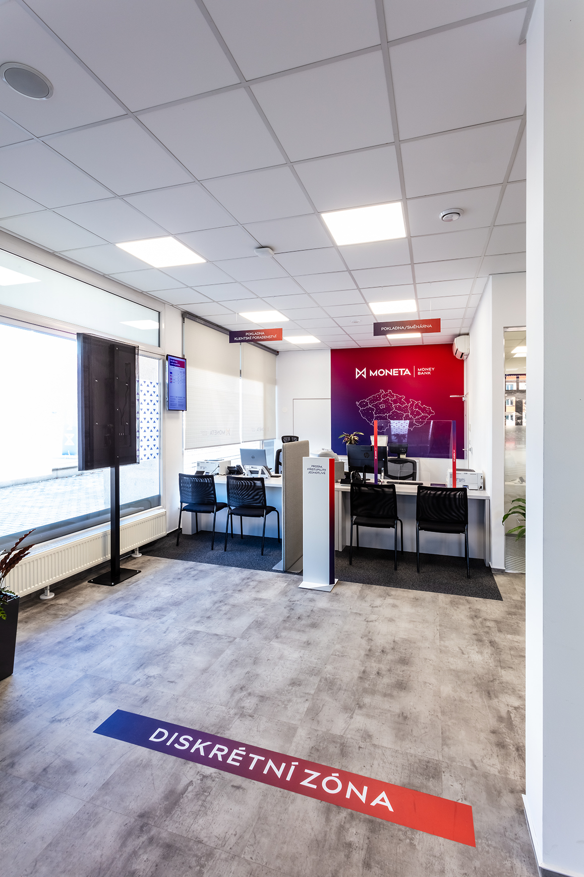 MONETA Money Bank foto 2