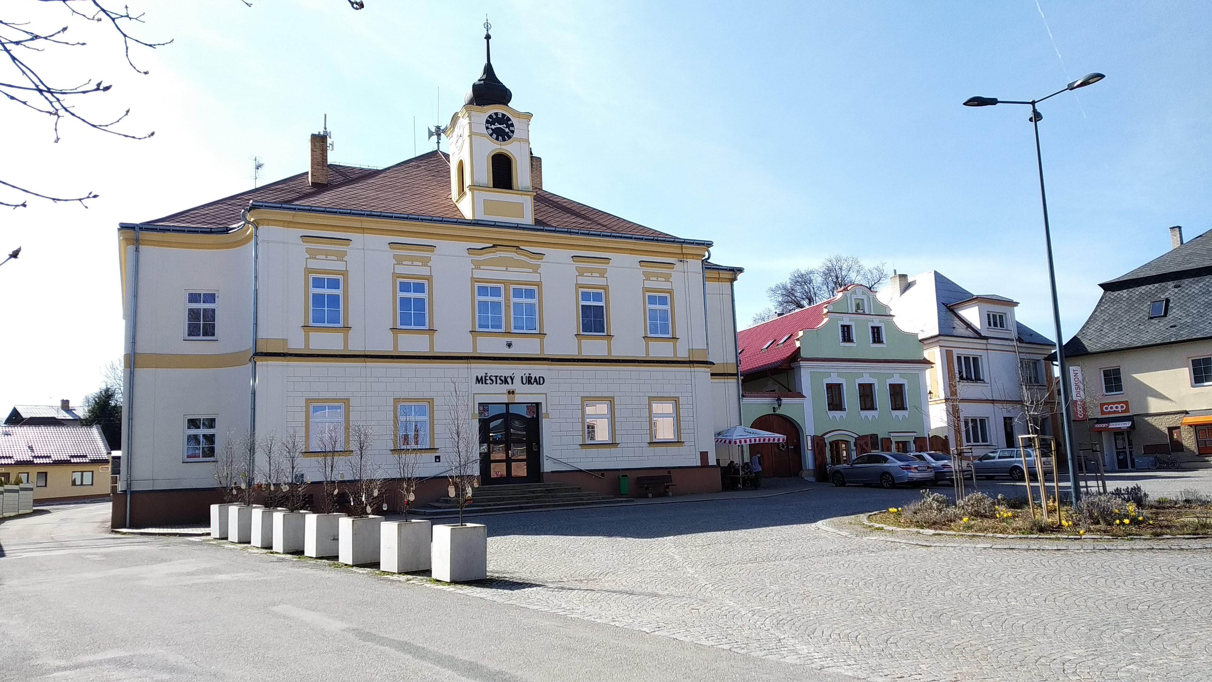 Habry - městský úřad foto 5