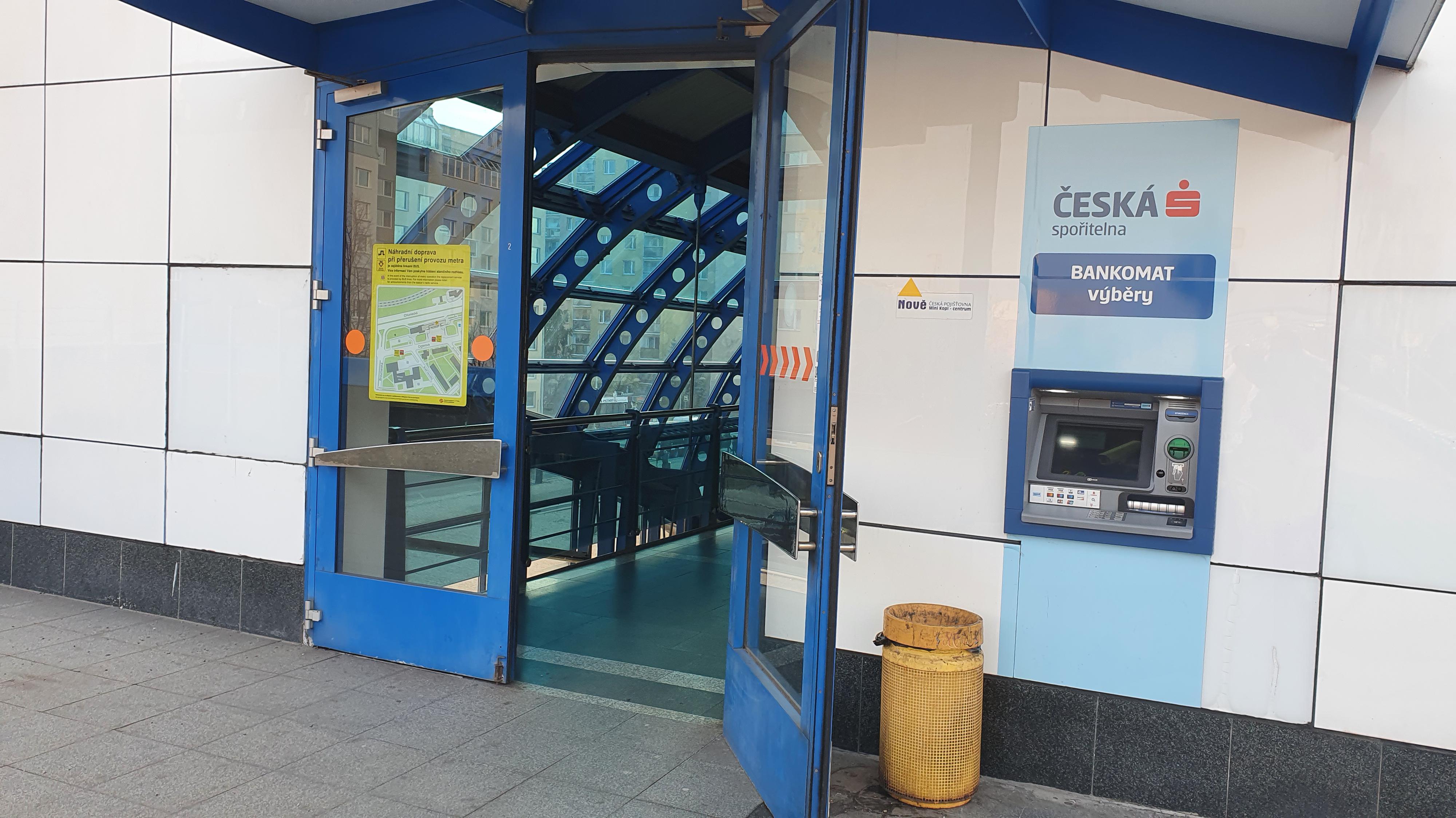 Bankomat České spořitelny foto 2