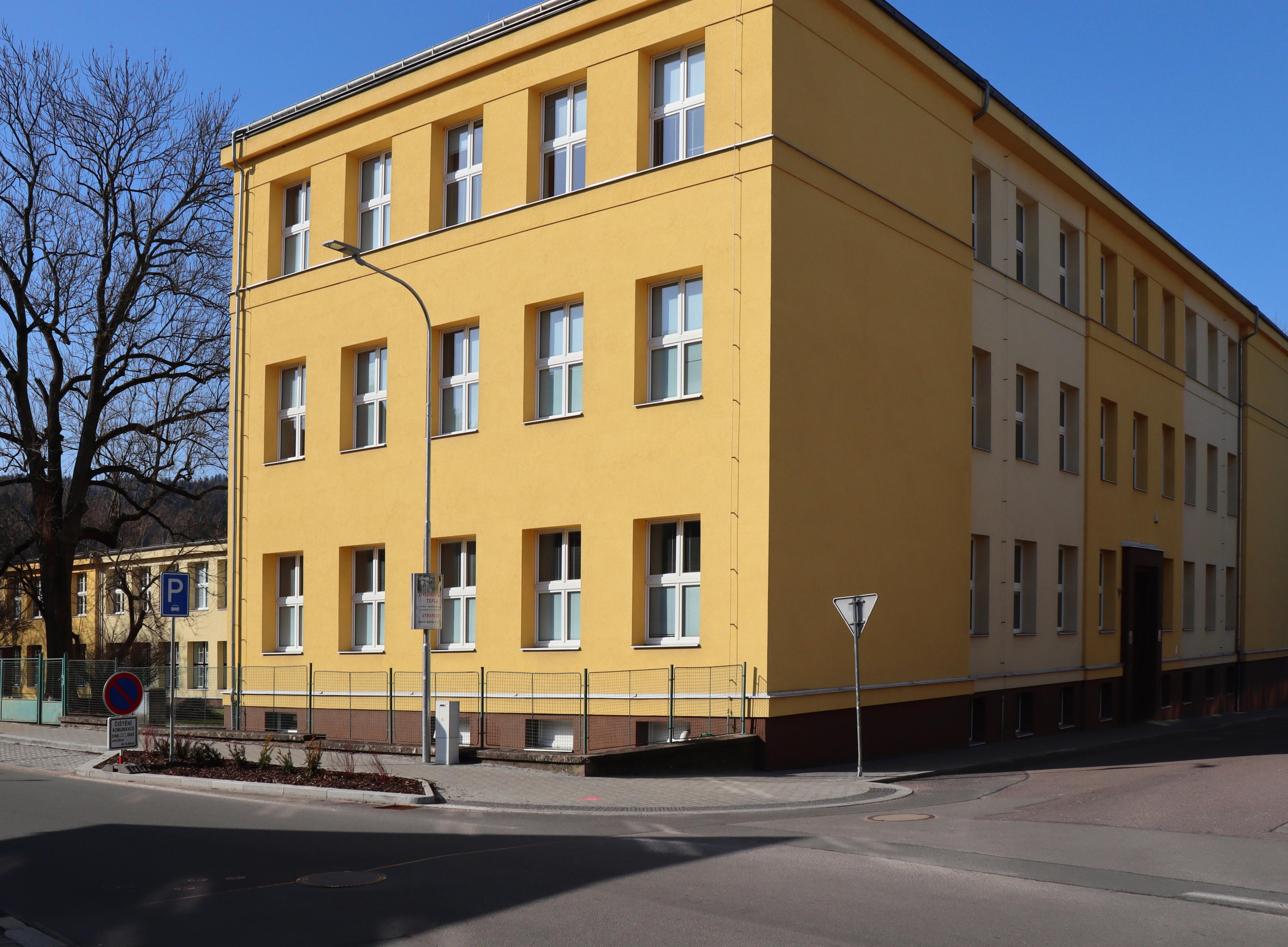 Střední škola uměleckoprůmyslová Ústí nad Orlicí foto 3